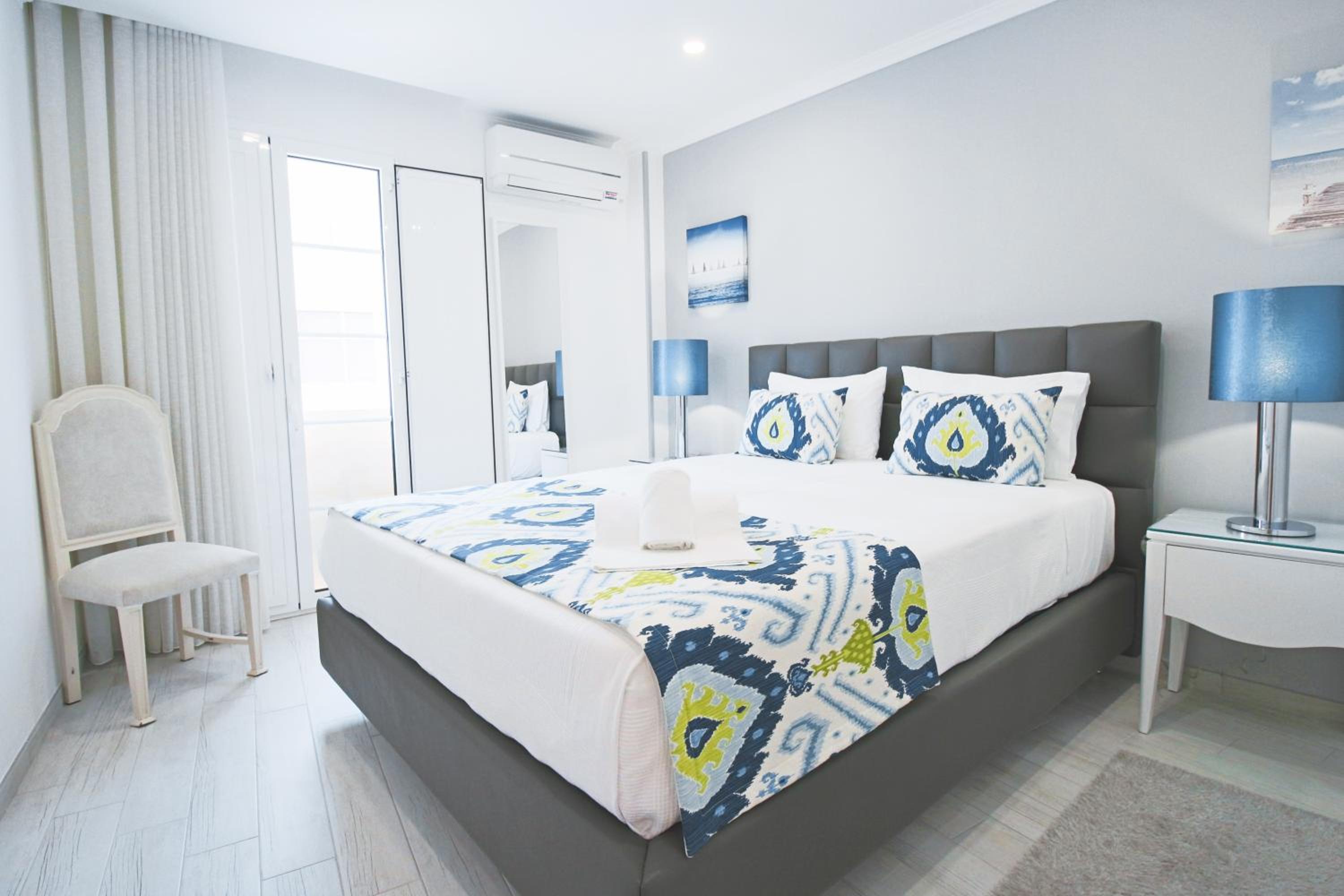 Apartment - Photo 10