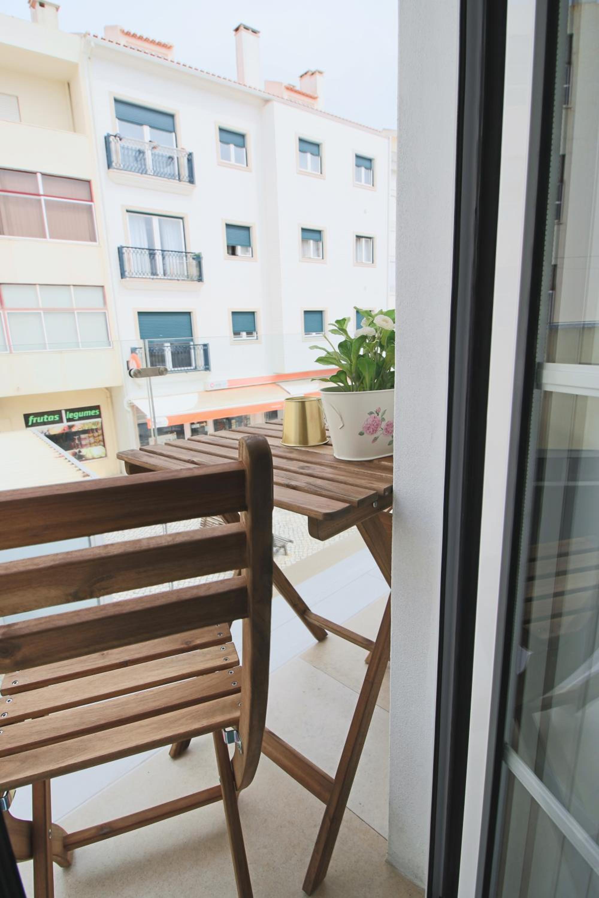Apartment - Photo 2