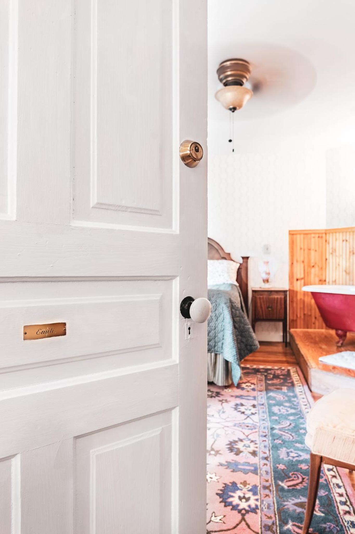 Double Room - Non-Smoking  photo 3
