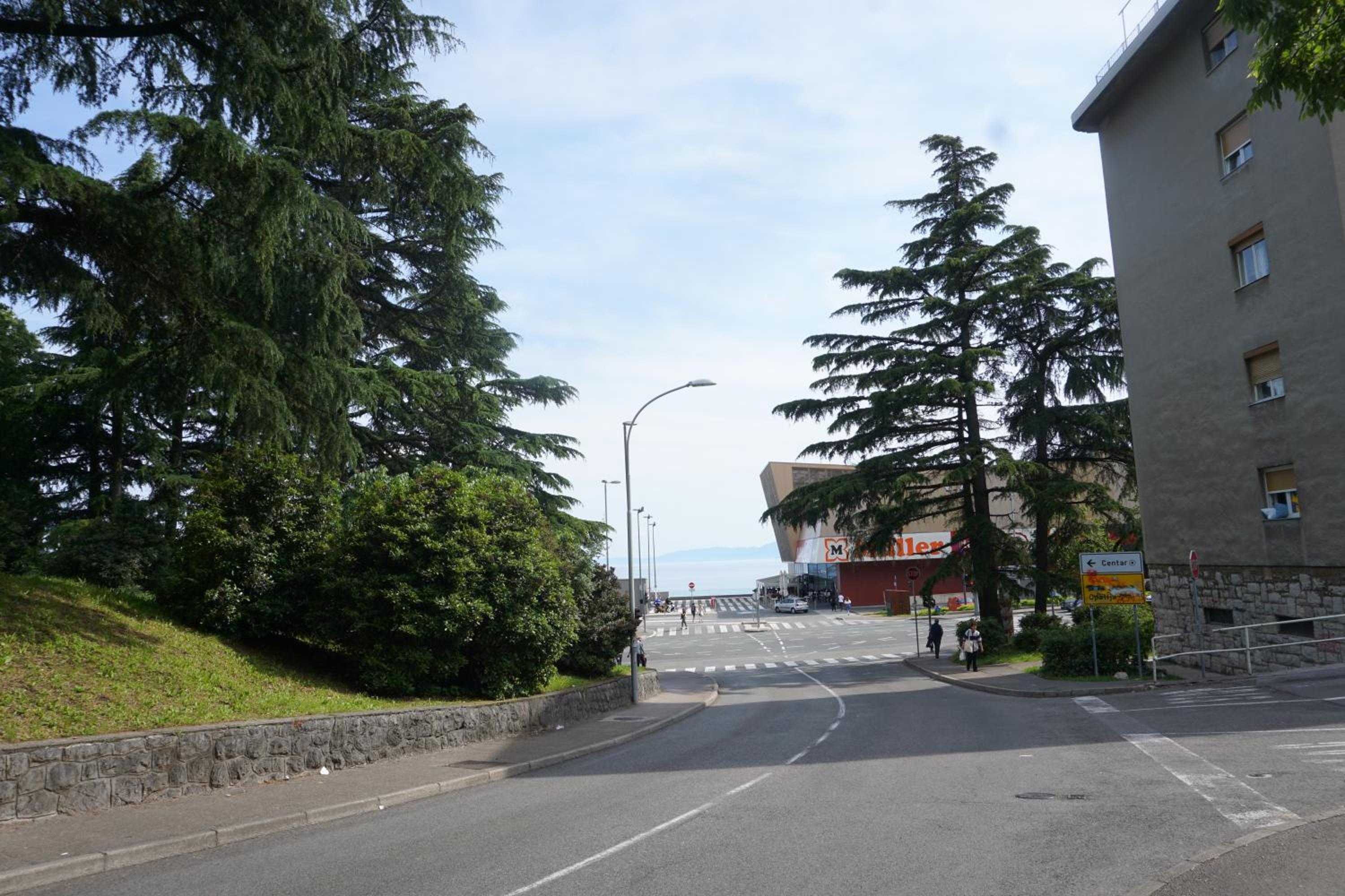 Apartment with Sea View - Photo 2