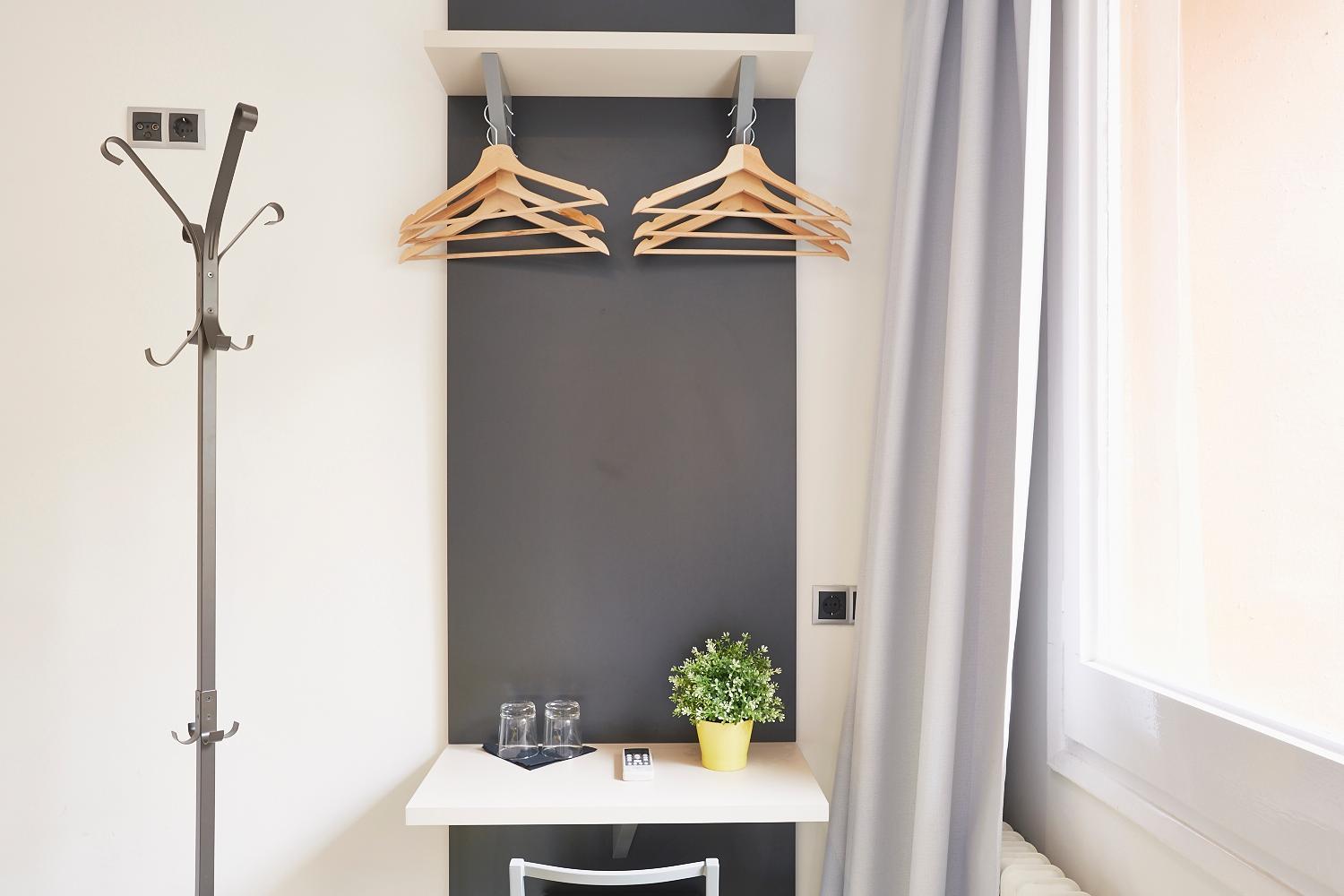 Double Room with Extra Bed photo 2