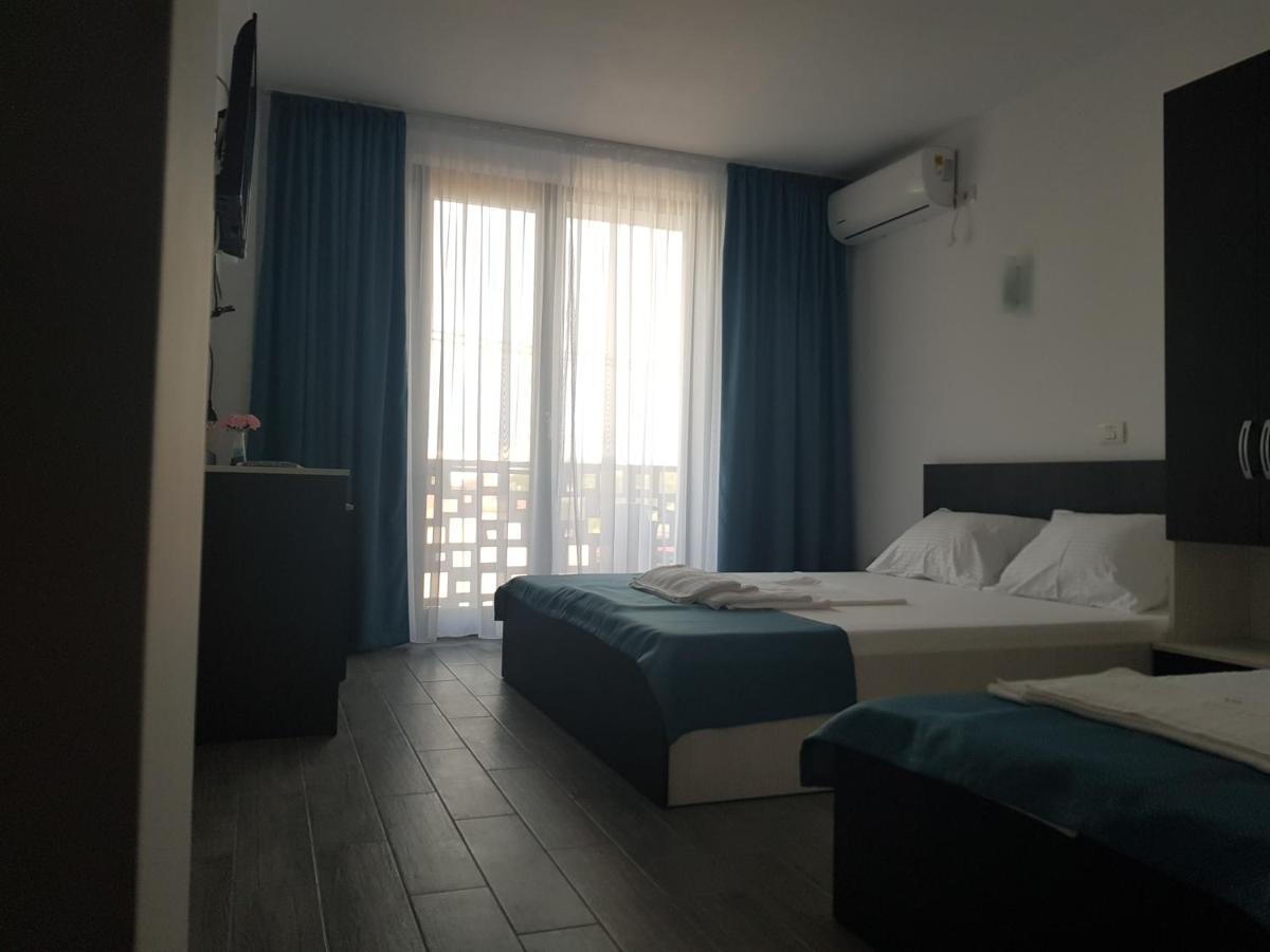 Triple Room - Photo 8