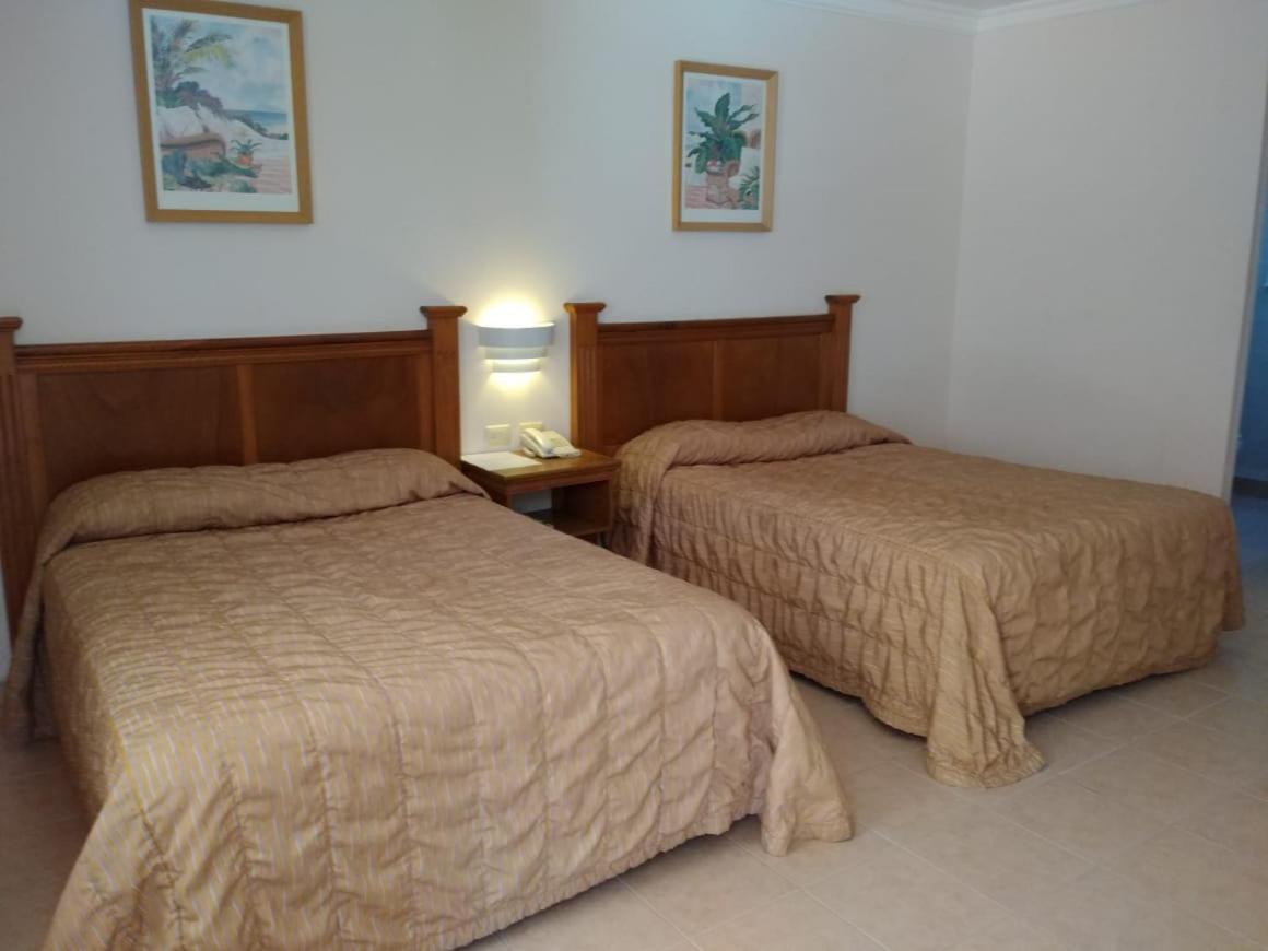 Double Room with Two Double Beds photo 1