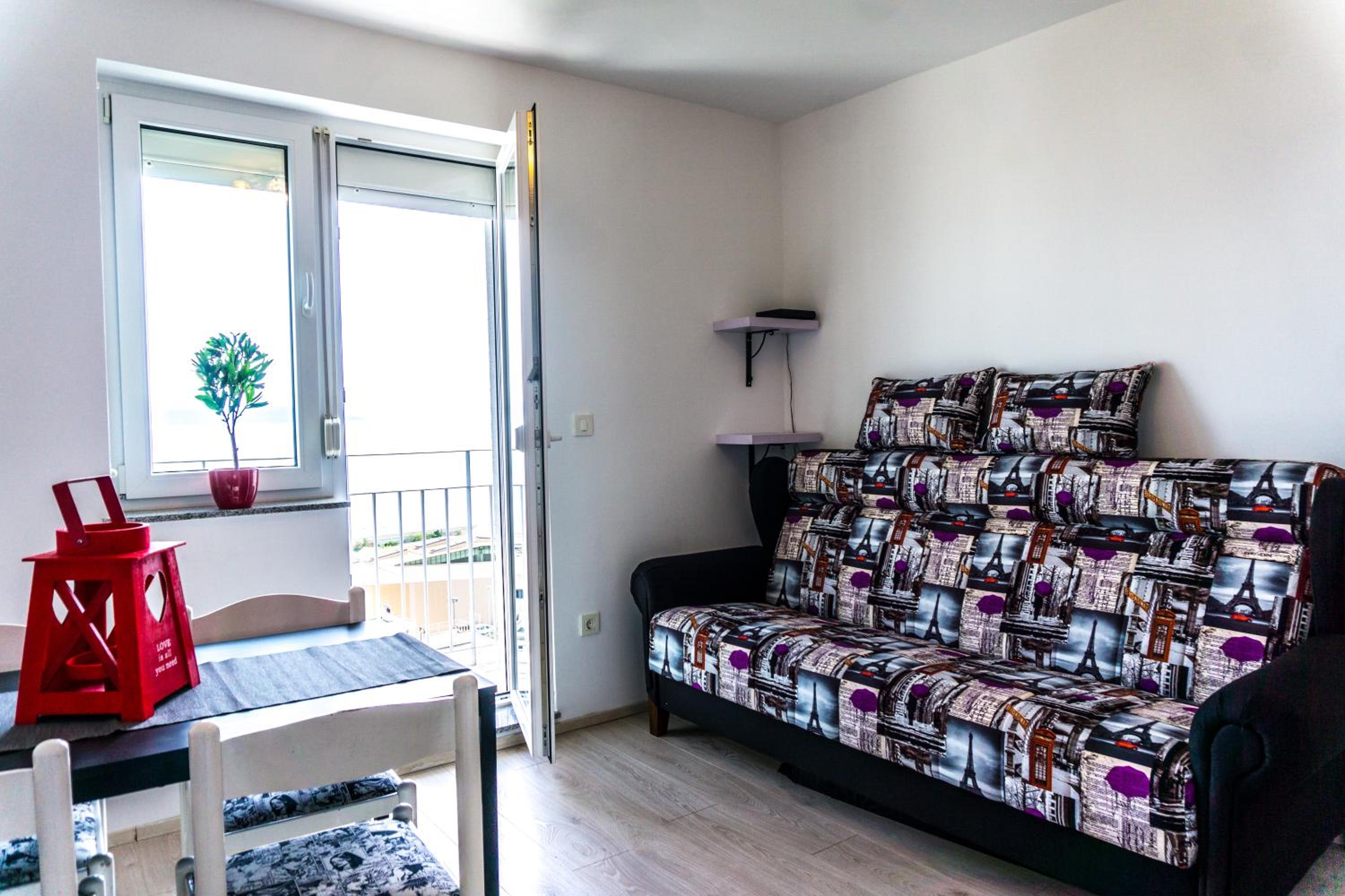 Apartment with Sea View - Photo 47