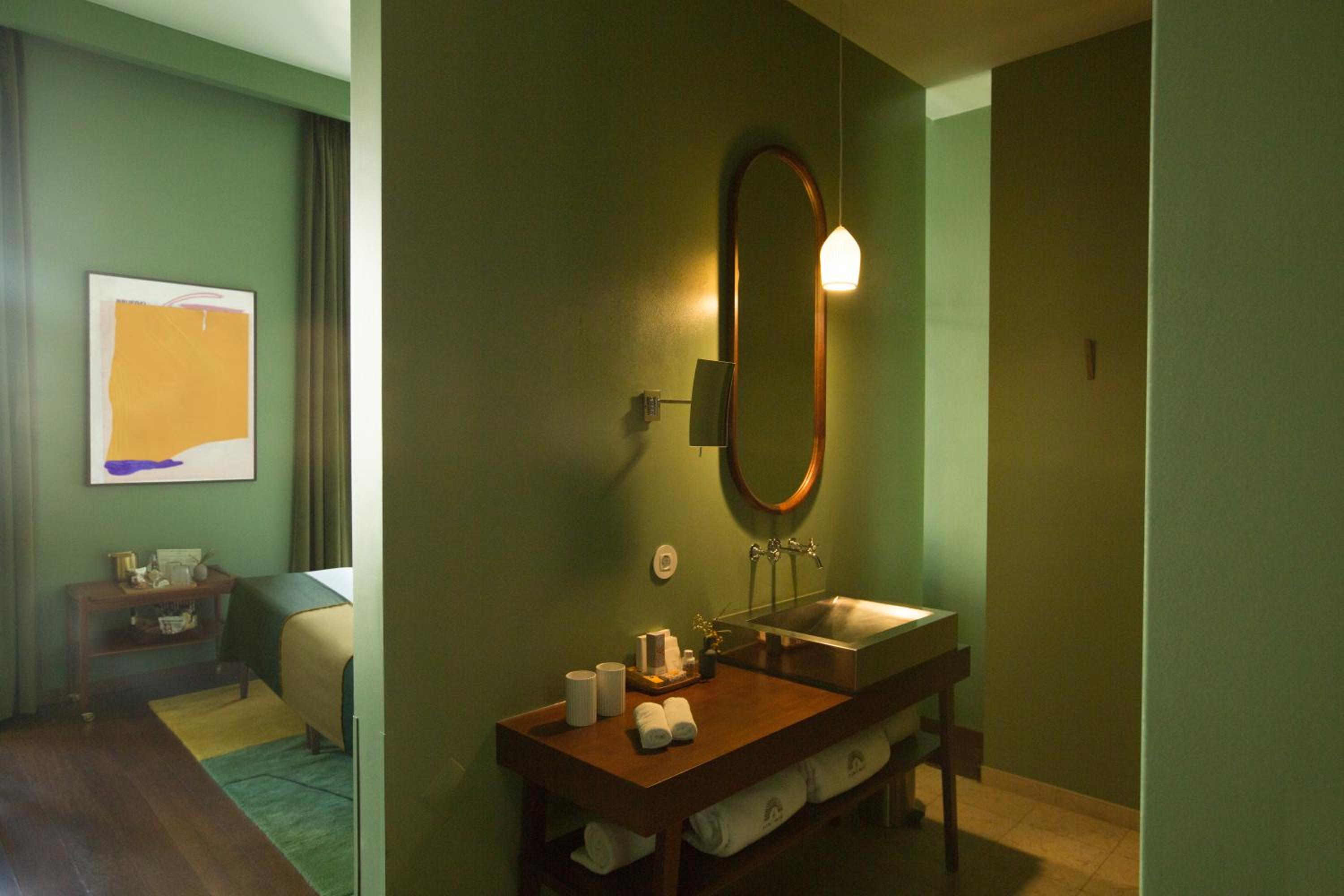 Superior Double or Twin Room - Photo 14