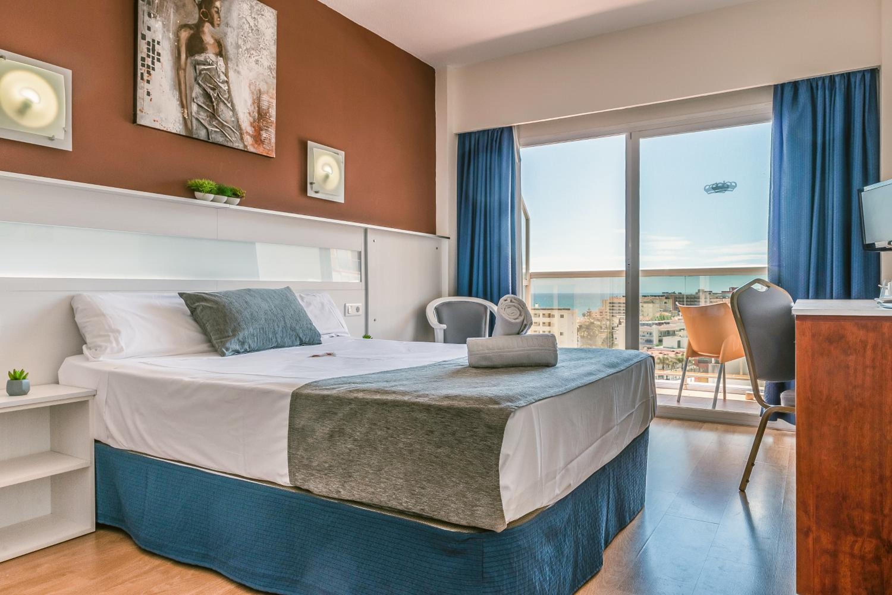 Double or Twin Room - Photo 16