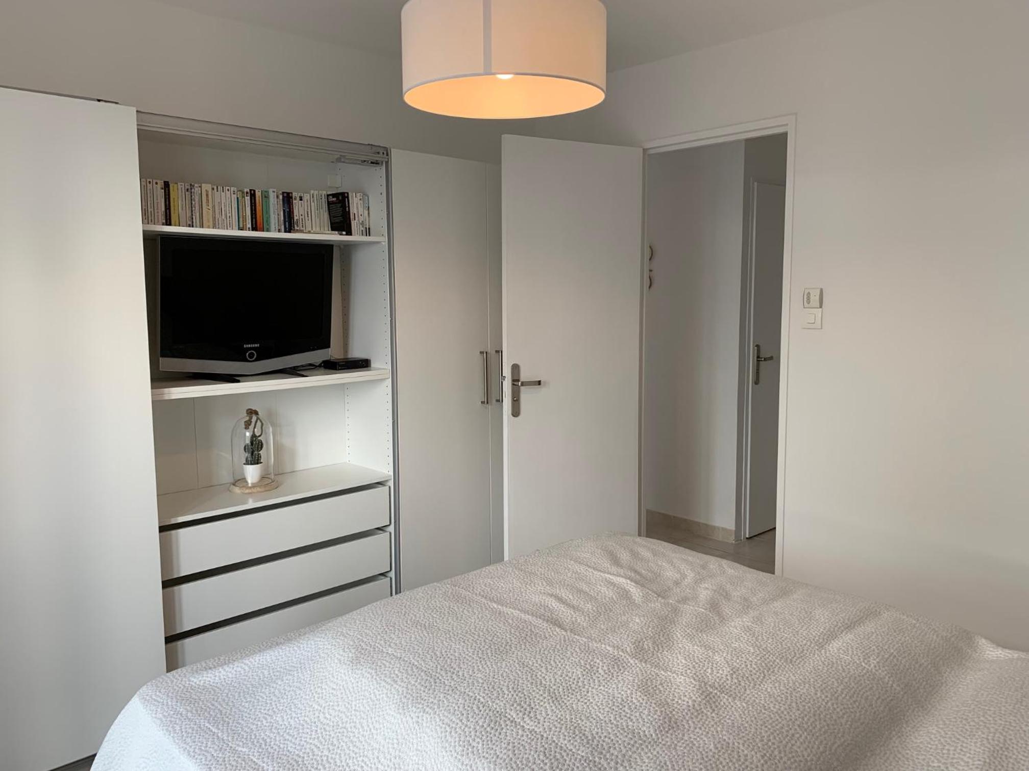 Two-Bedroom Apartment photo 3