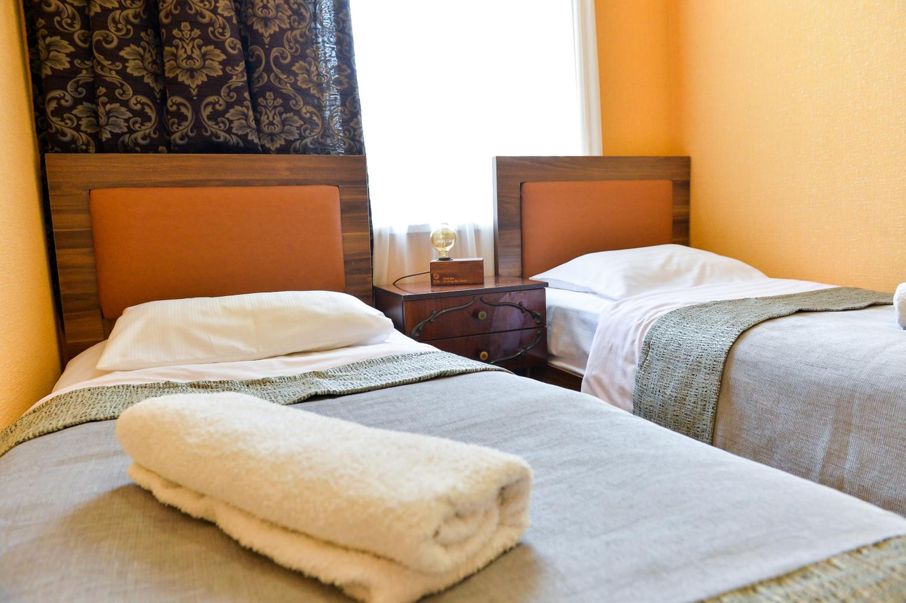 Economy Twin Room photo 1