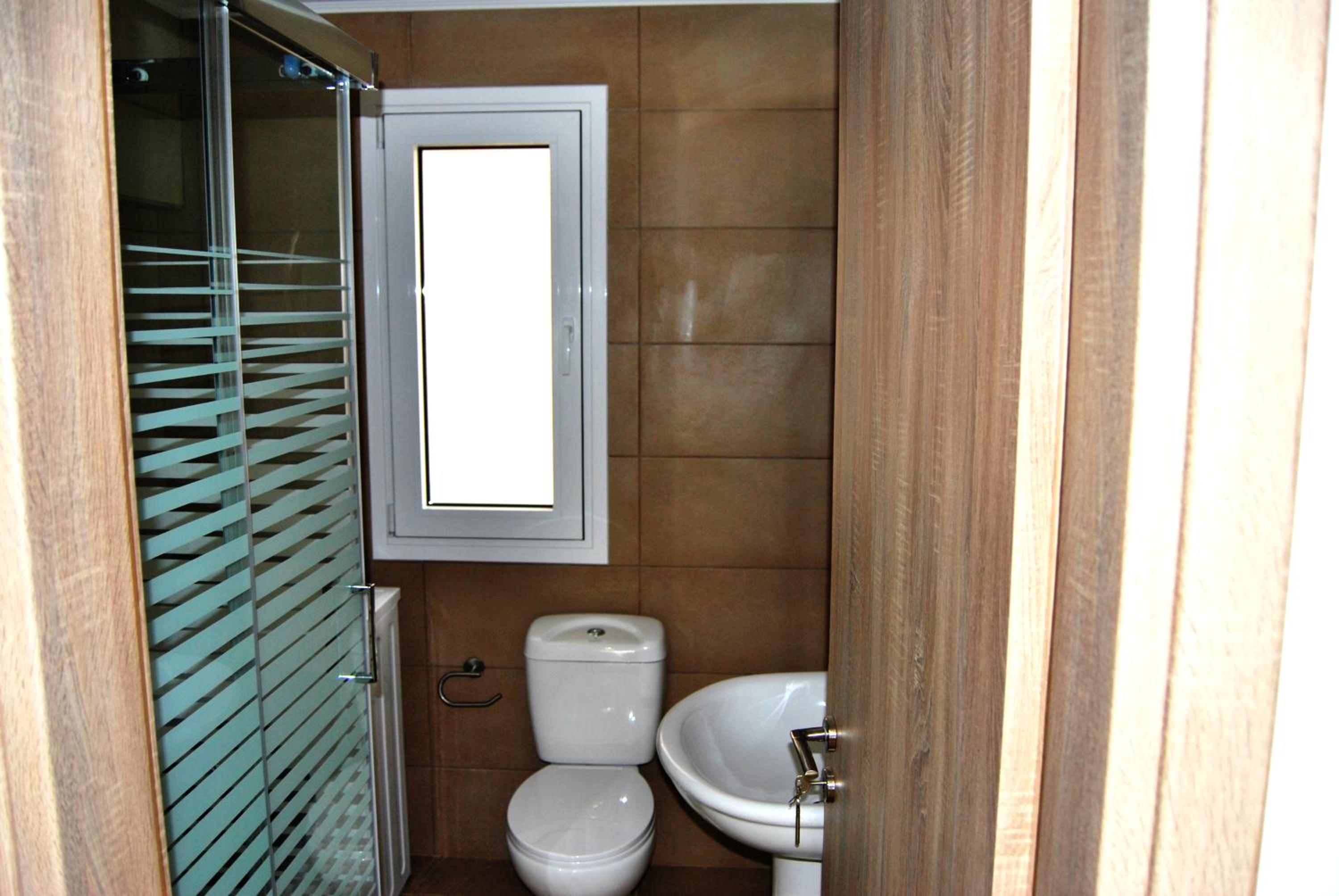 Apartment with Sea View - Photo 36
