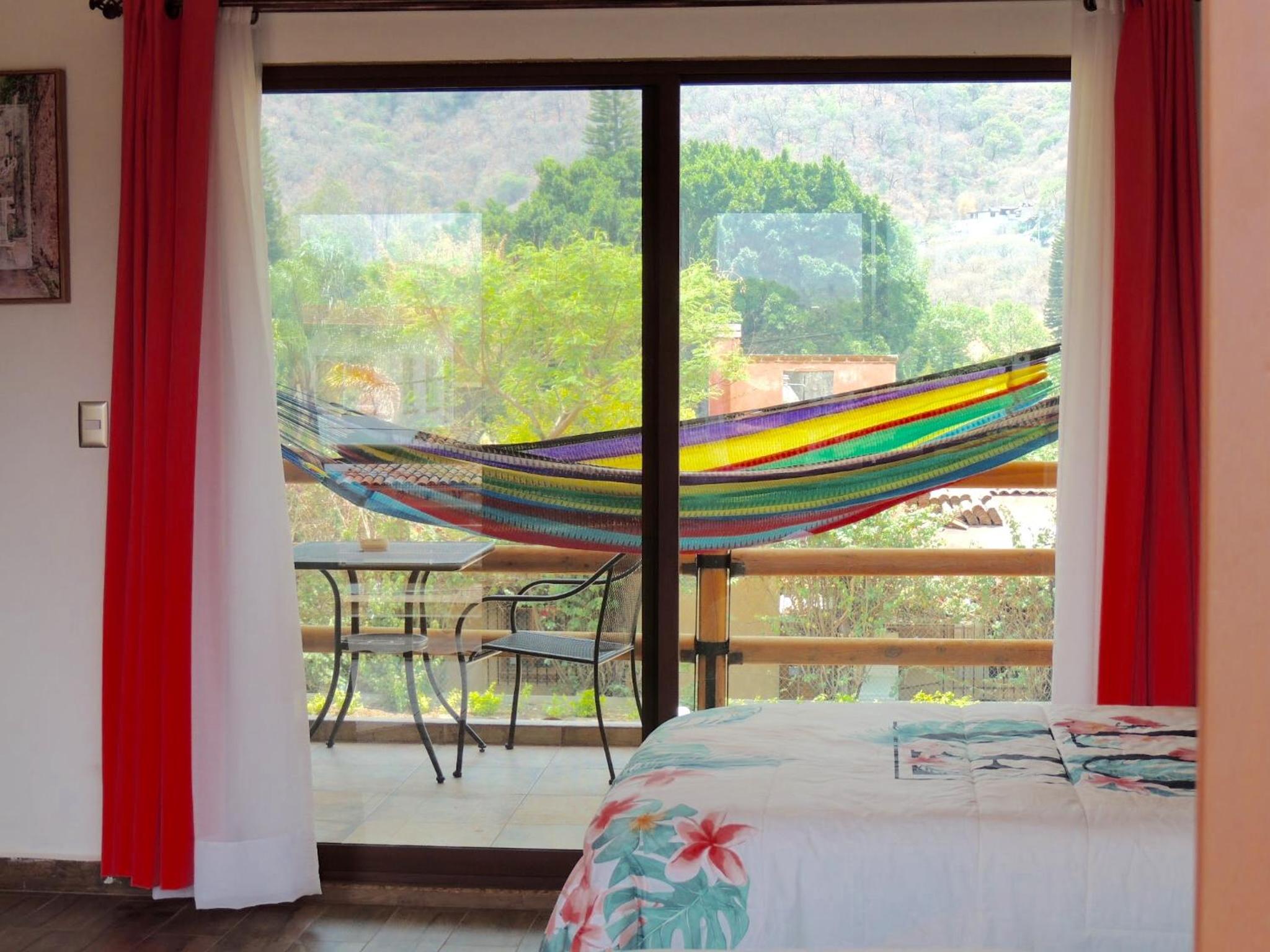 Standard Twin Room with Mountain View photo 2