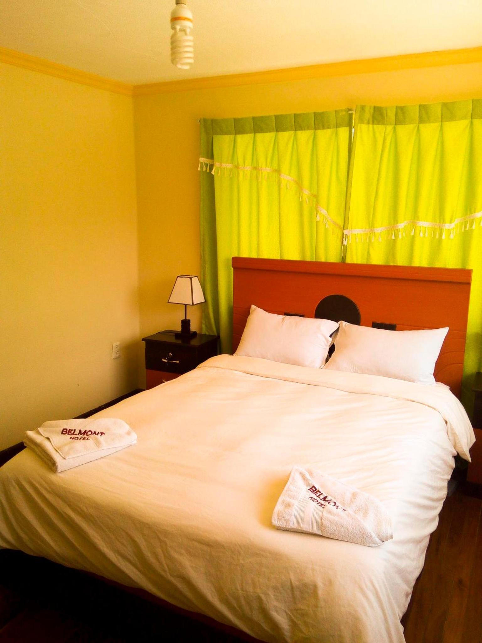 Standard Double Room with Shared Bathroom photo 2