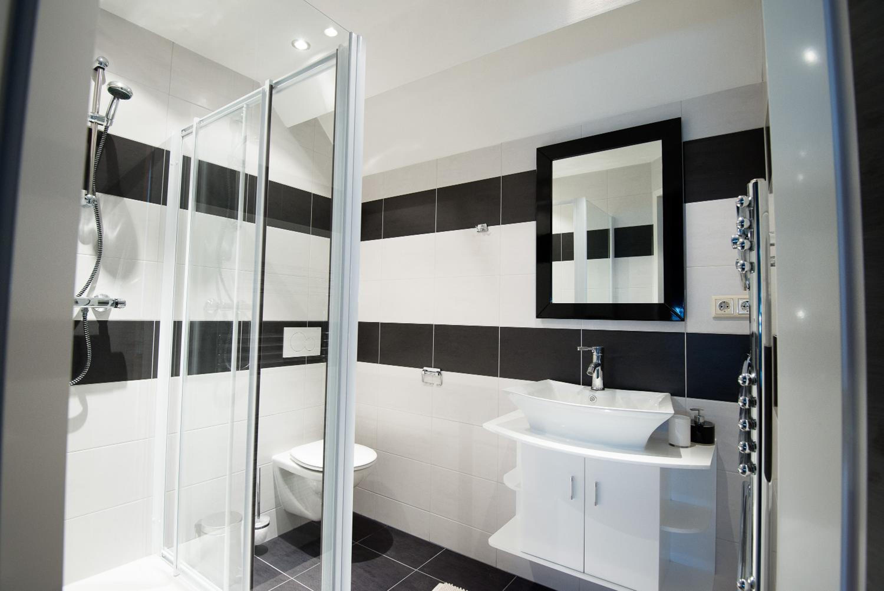 Standard Double Room - Photo 5