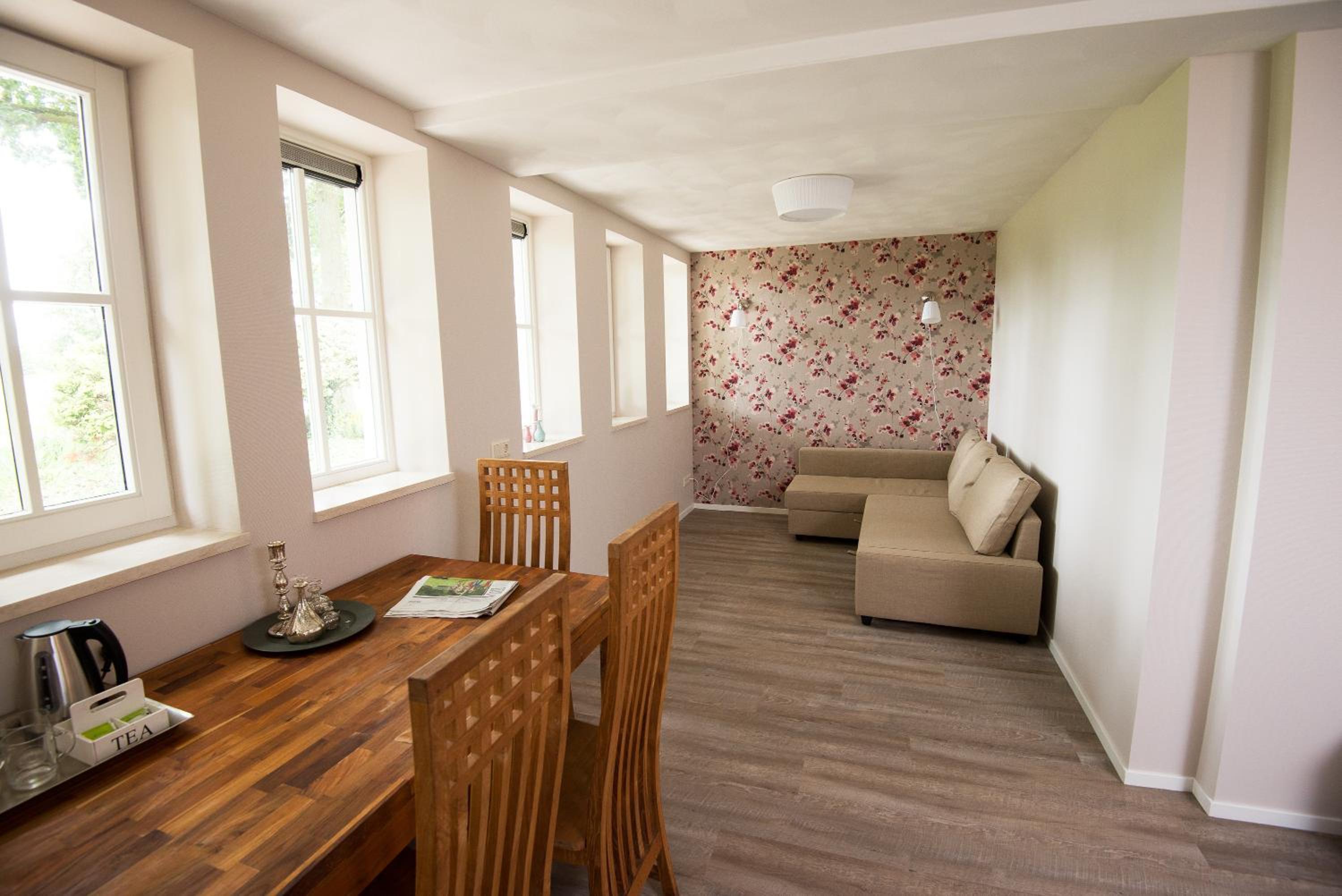 Family Room (4 Adults) - Photo 6