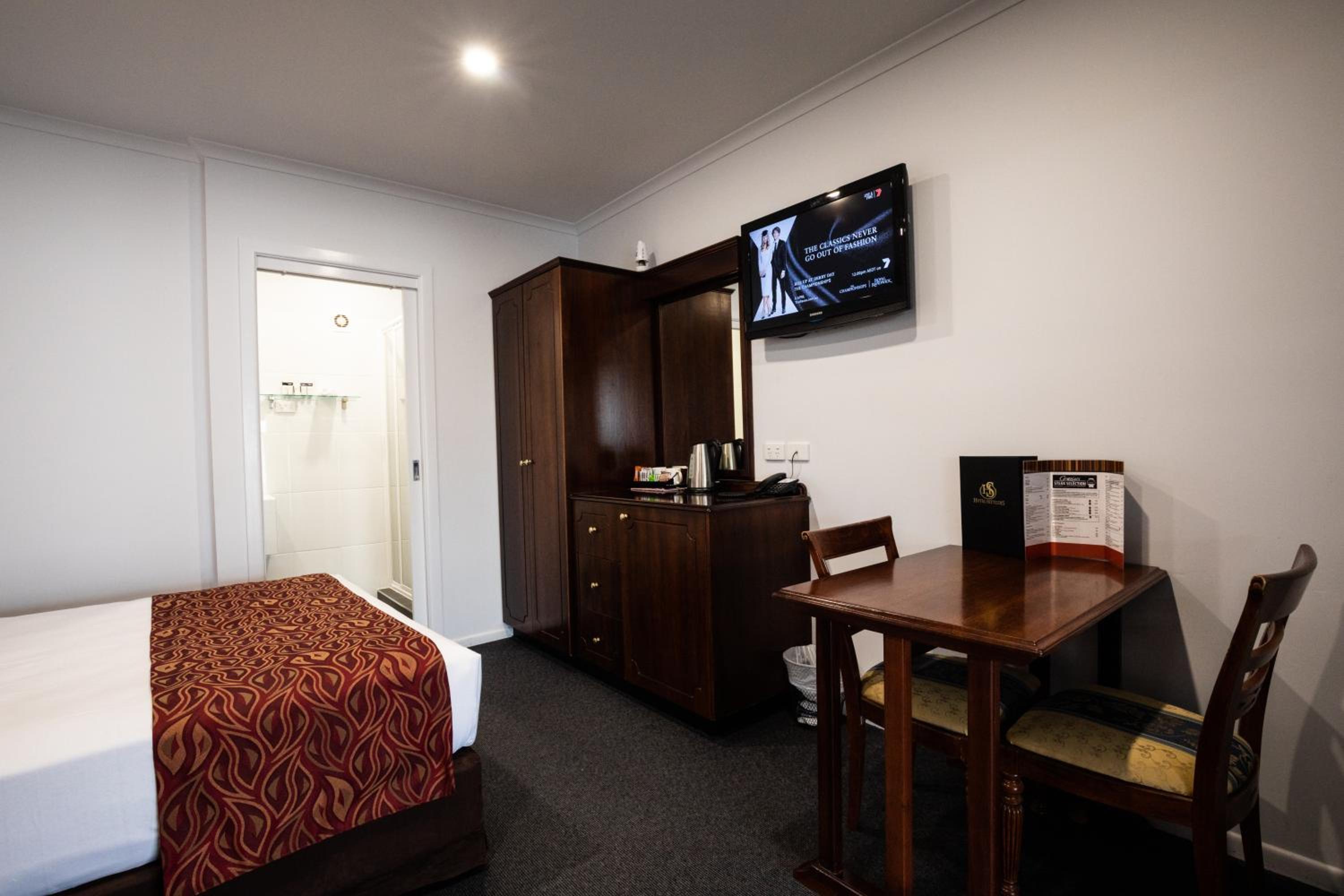 Standard Double Room photo 2