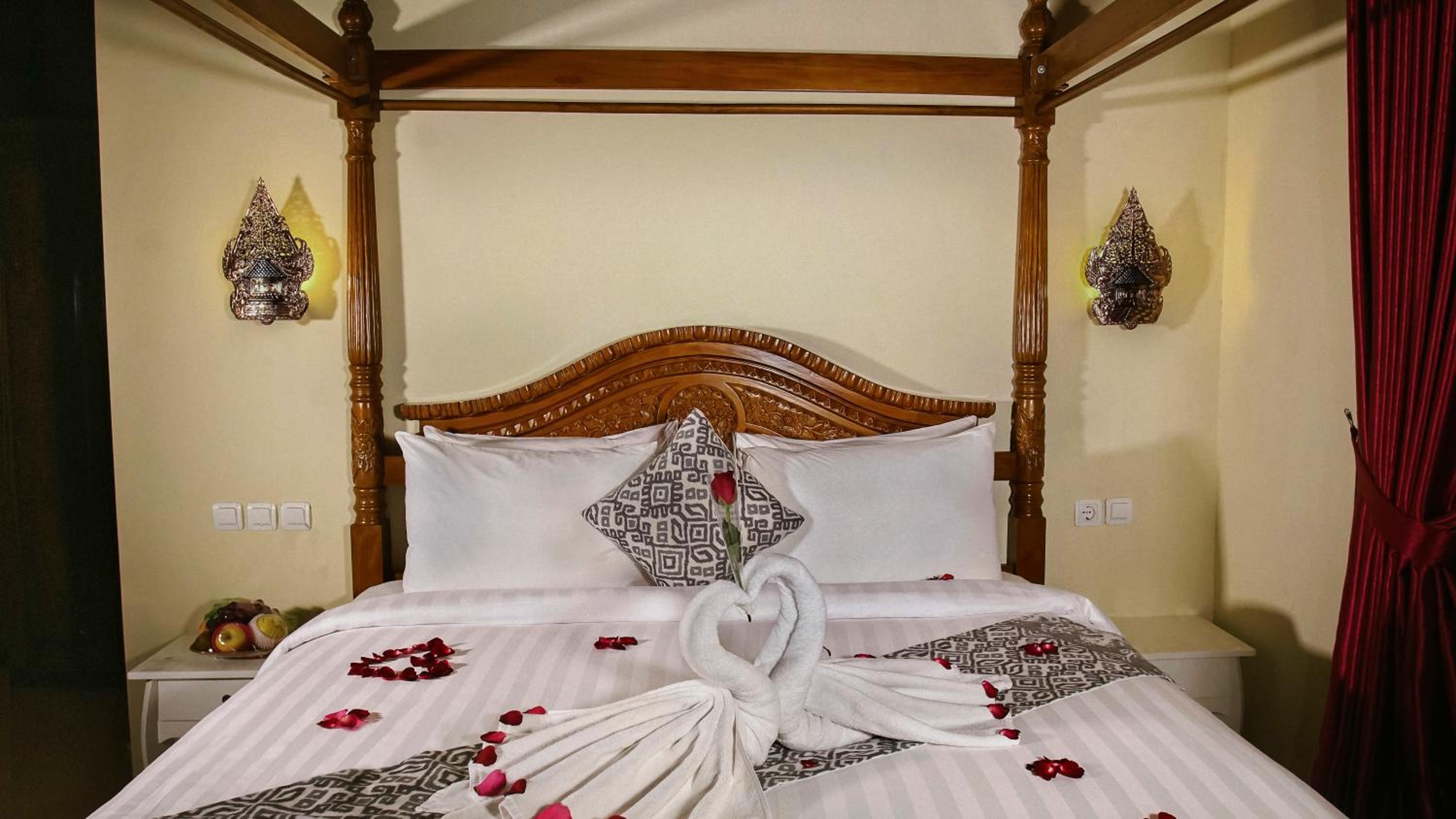 Deluxe Suite - Photo 7
