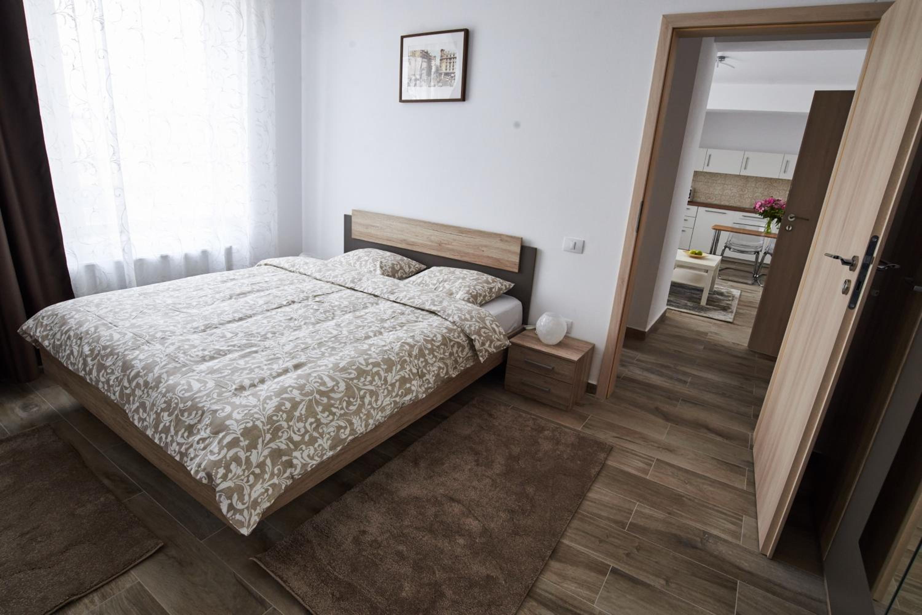 One-Bedroom Apartment - Photo 14