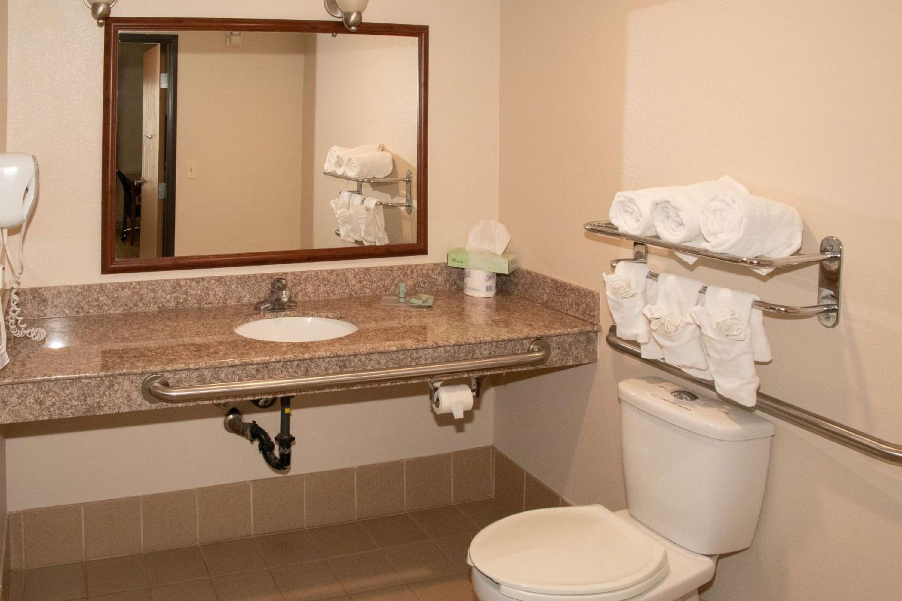 King Room - Disability Access - Photo 2