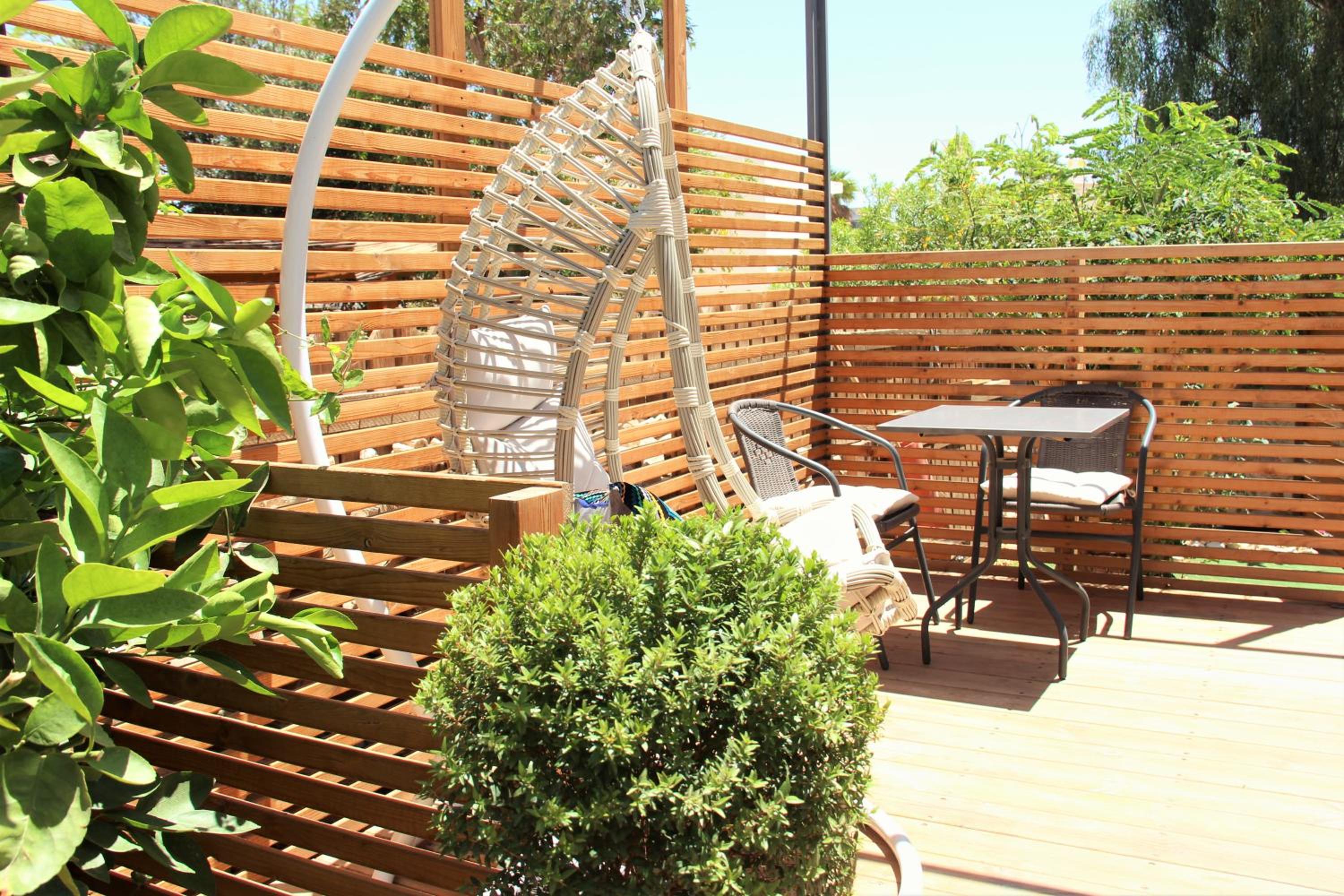Apartment with Terrace photo 3