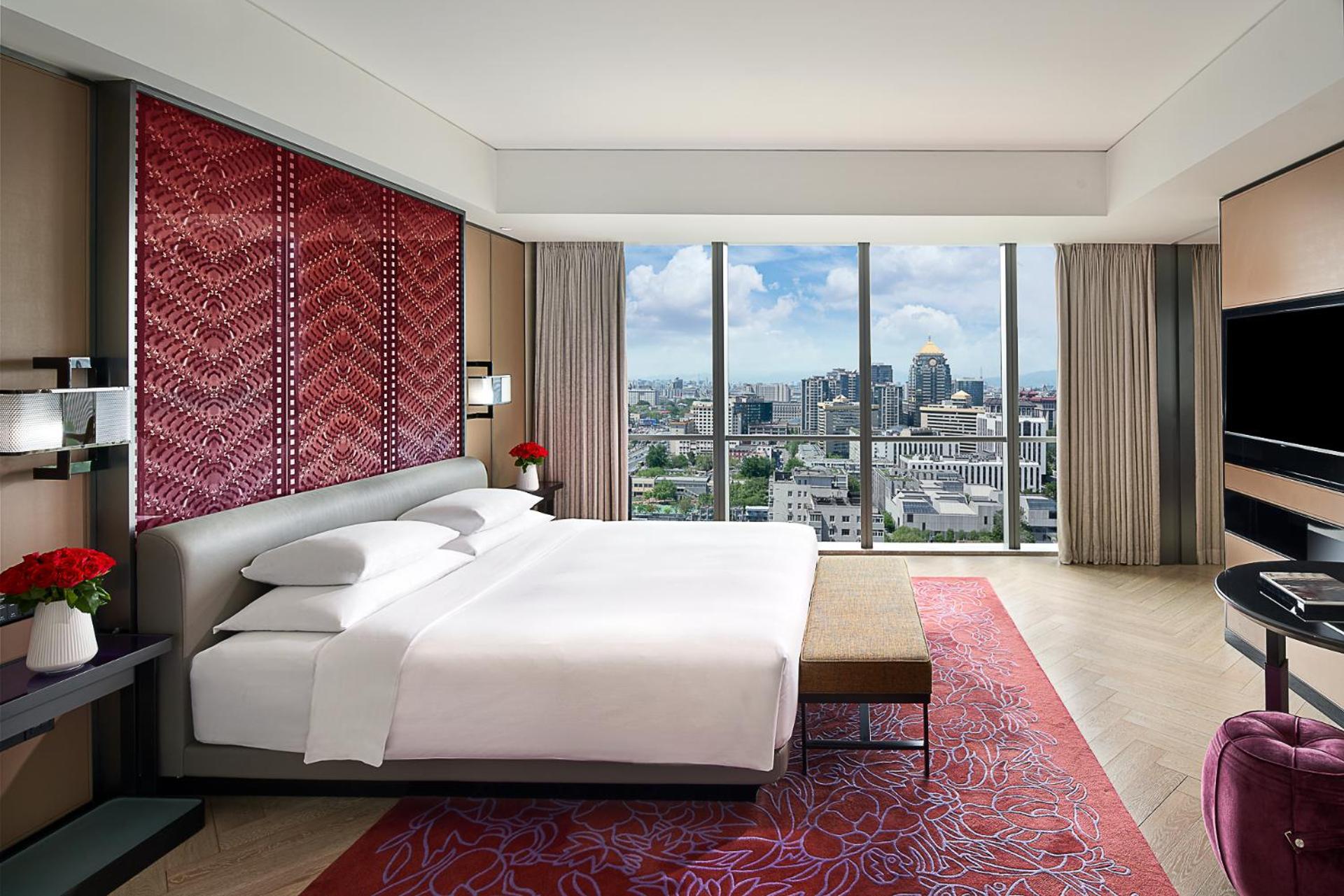 Opera Suite inclusive Mini Bar for the first round and 20% off F&B at hotel’s in-house restaurants photo 2