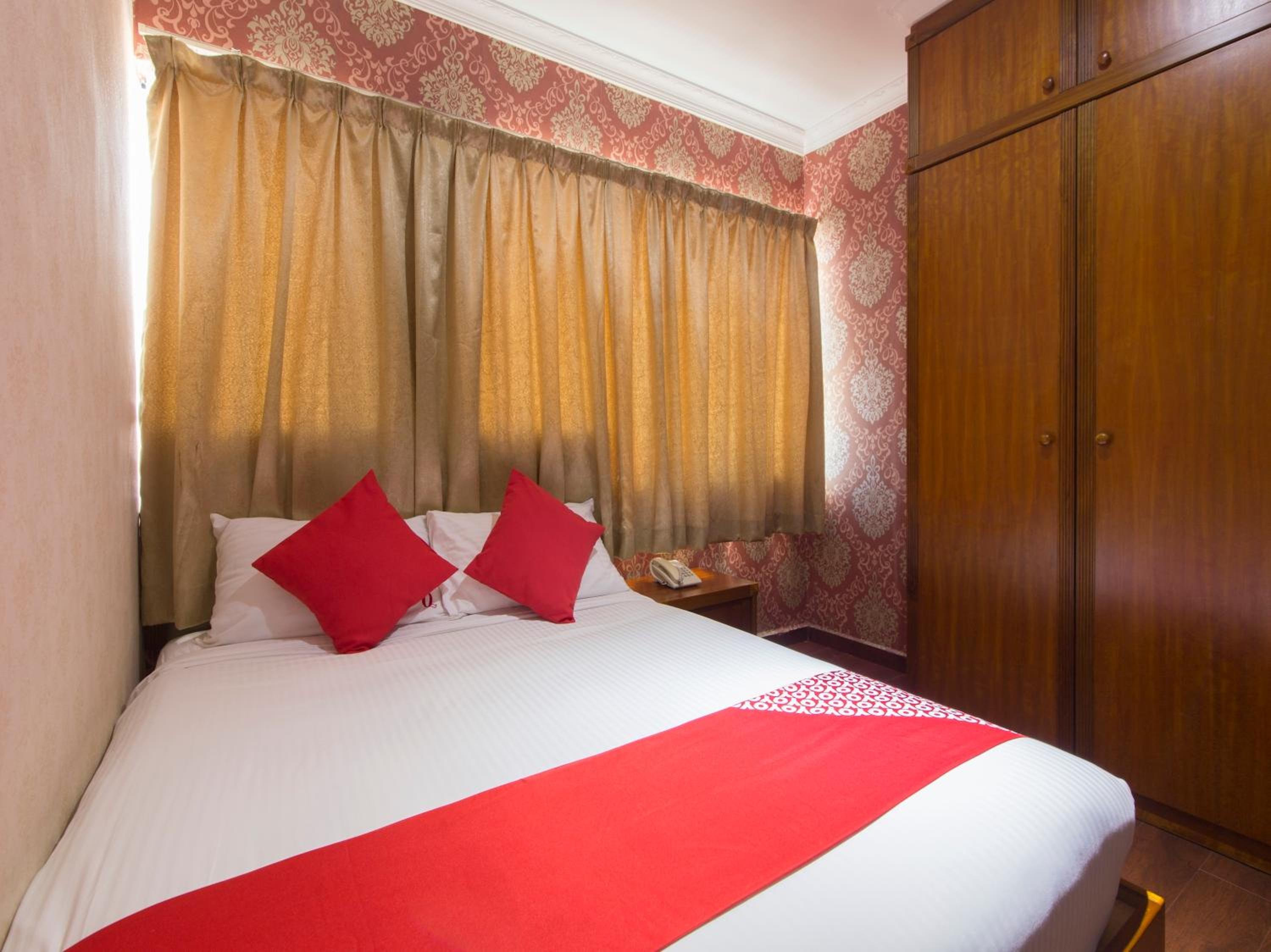 Deluxe Double Room - Photo 1