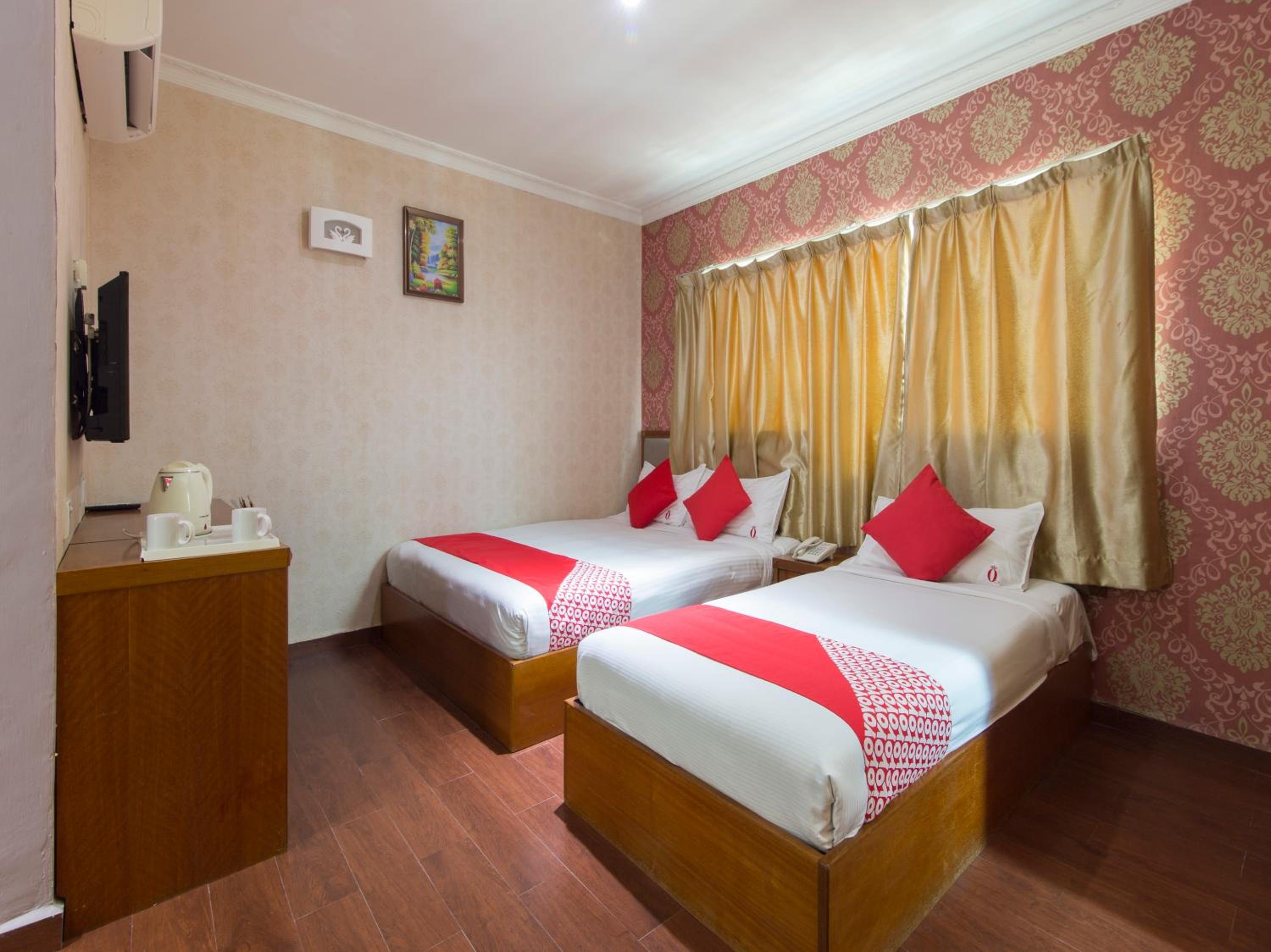Superior Suite - Photo 2