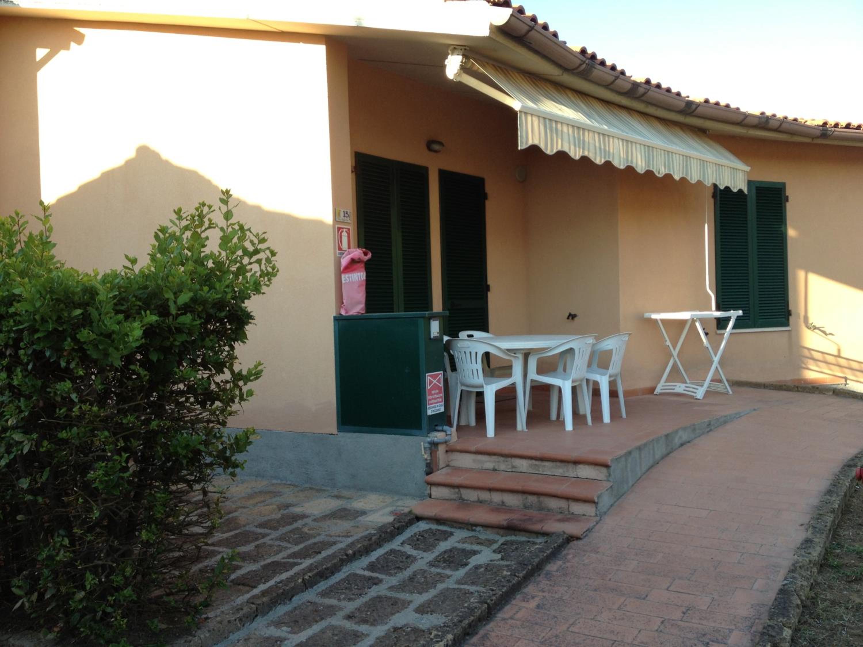 One-Bedroom Apartment - Disability Access photo 2