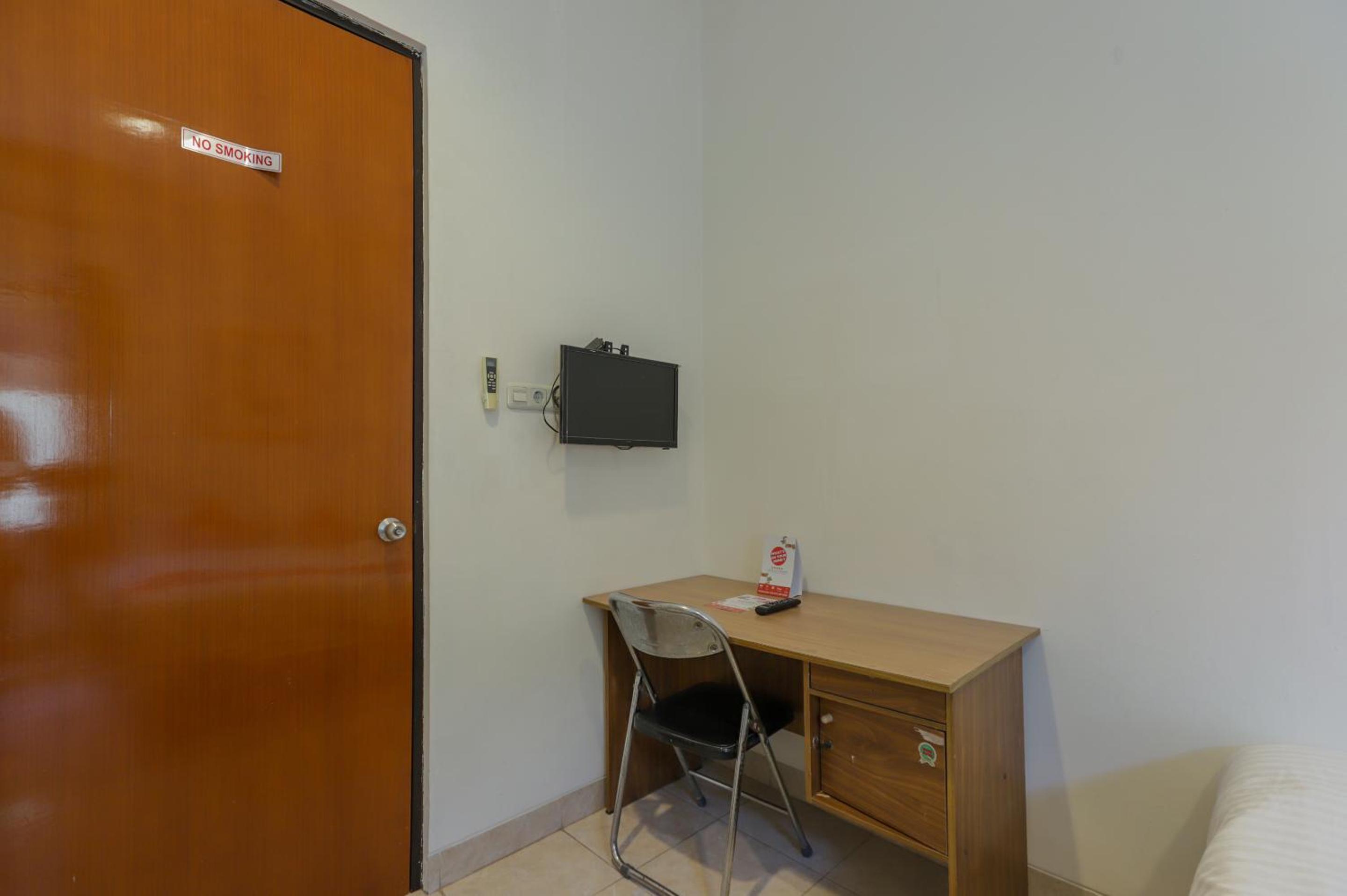 Standard Double Room - Photo 6