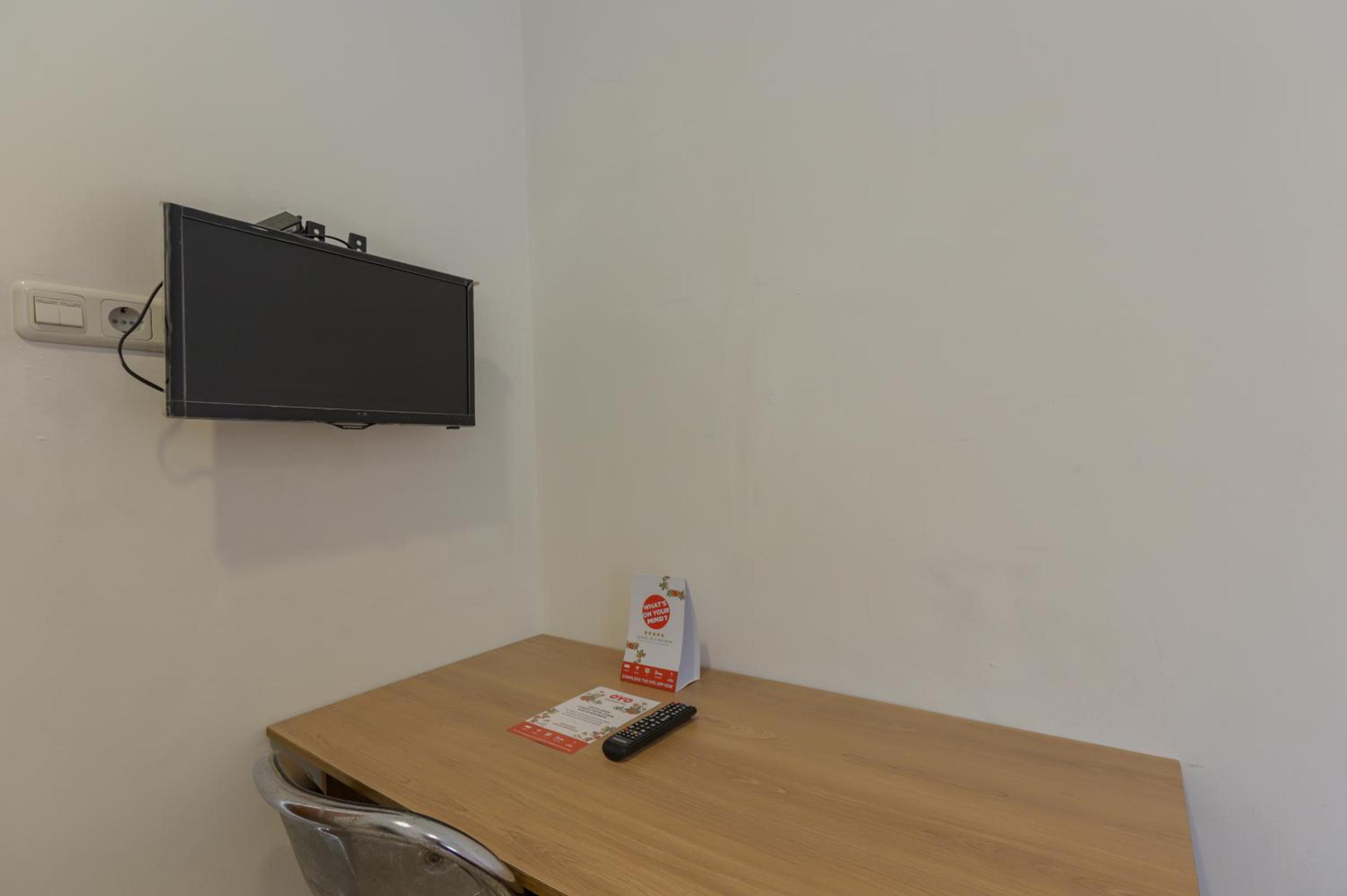 Standard Double Room - Photo 5