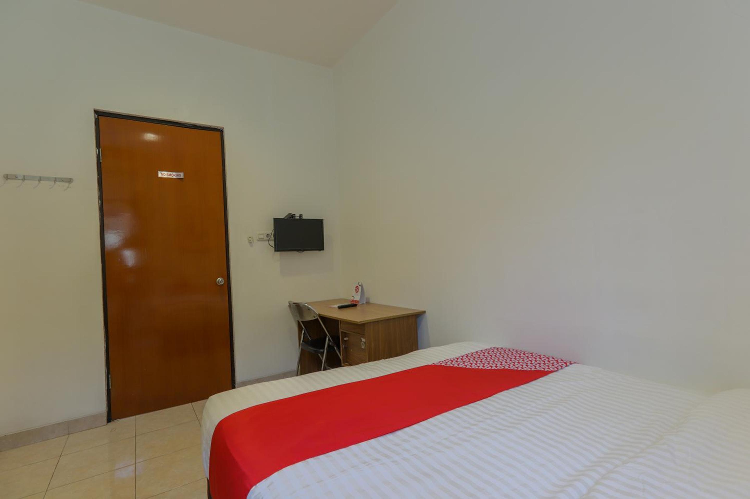 Standard Double Room - Photo 4