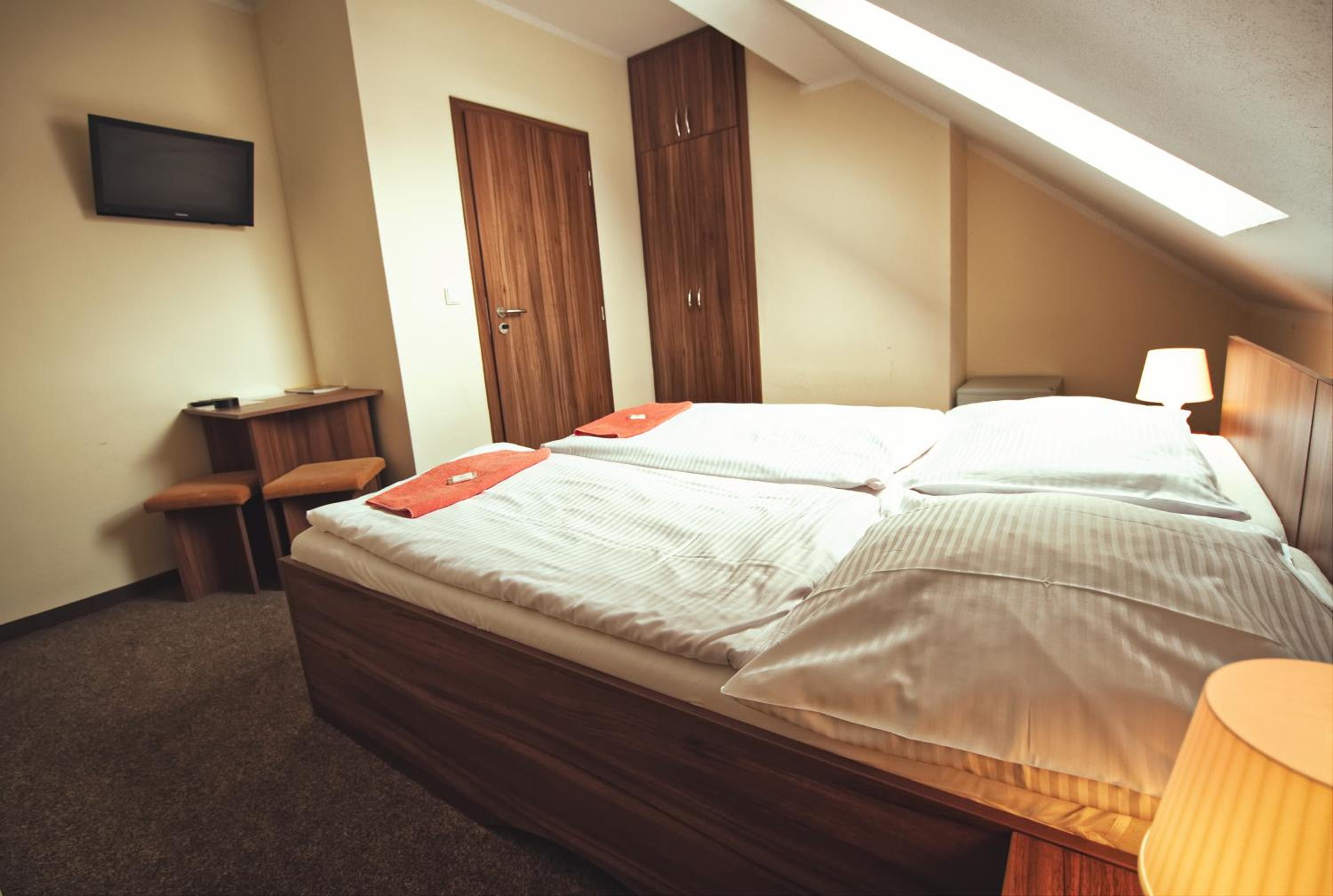 Double or Twin Room photo 1