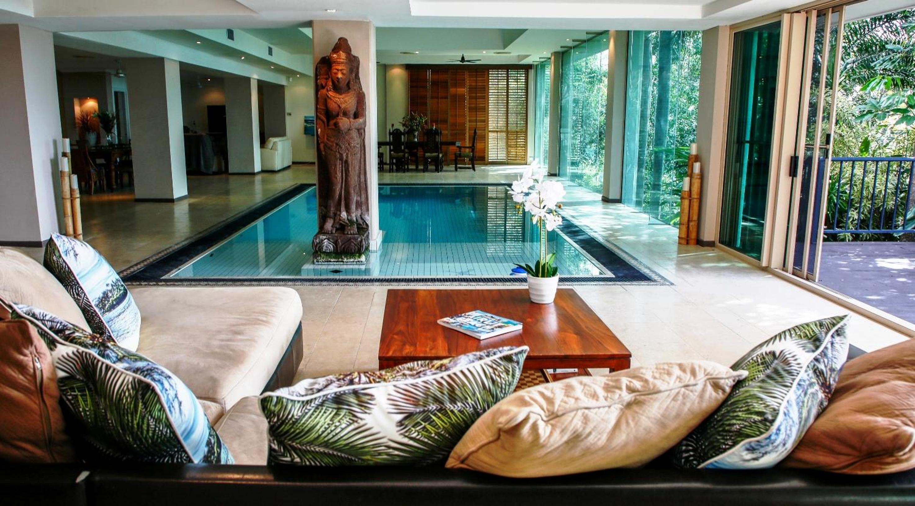 King Suite with Spa Bath photo 2