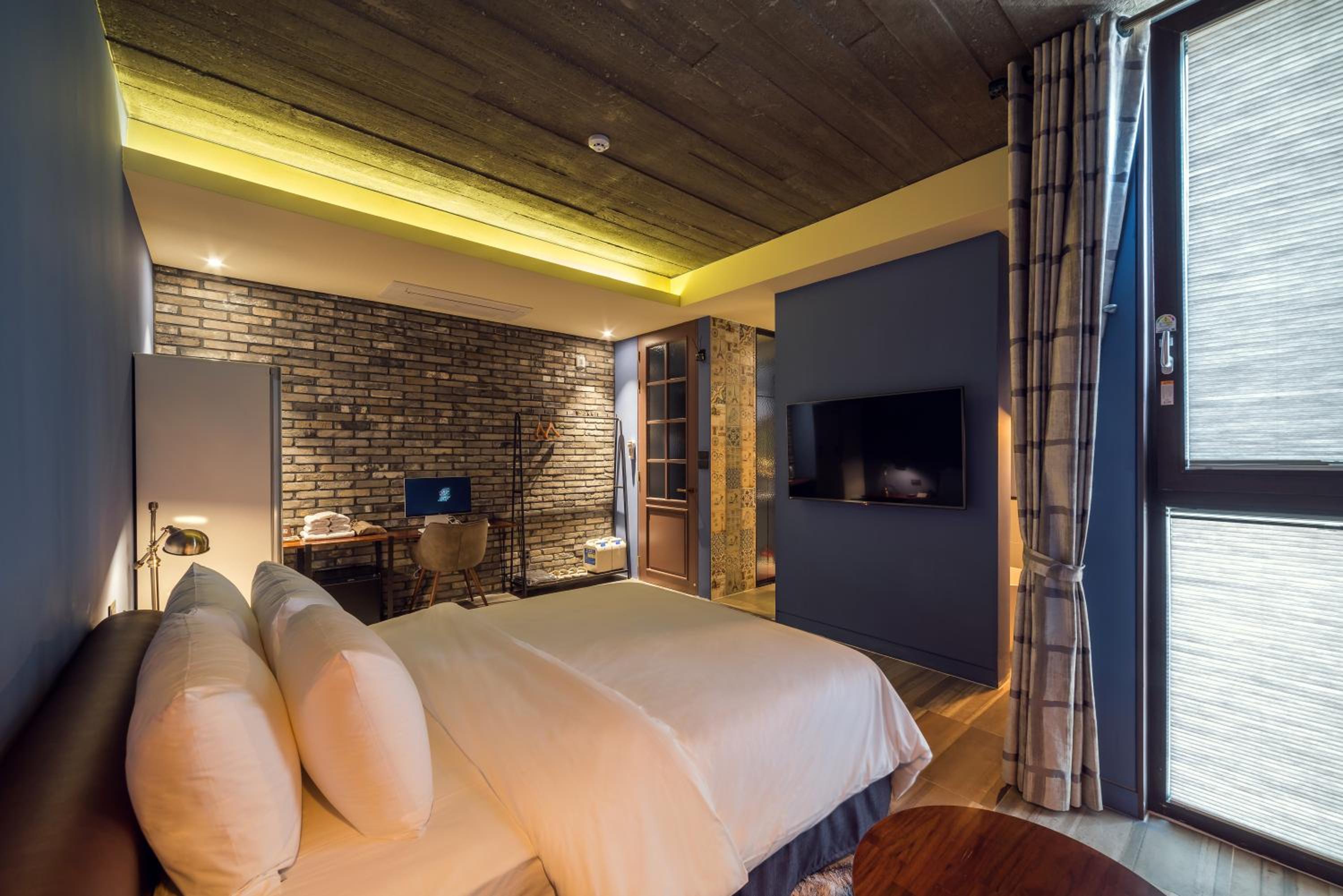 Deluxe Double Room - Photo 3