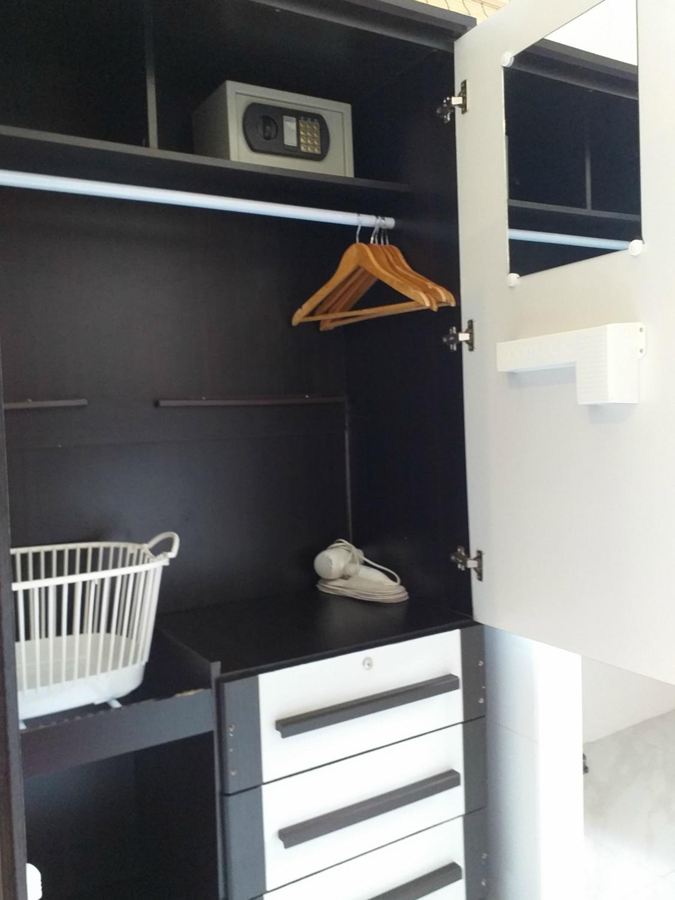 Deluxe Triple Room photo 3