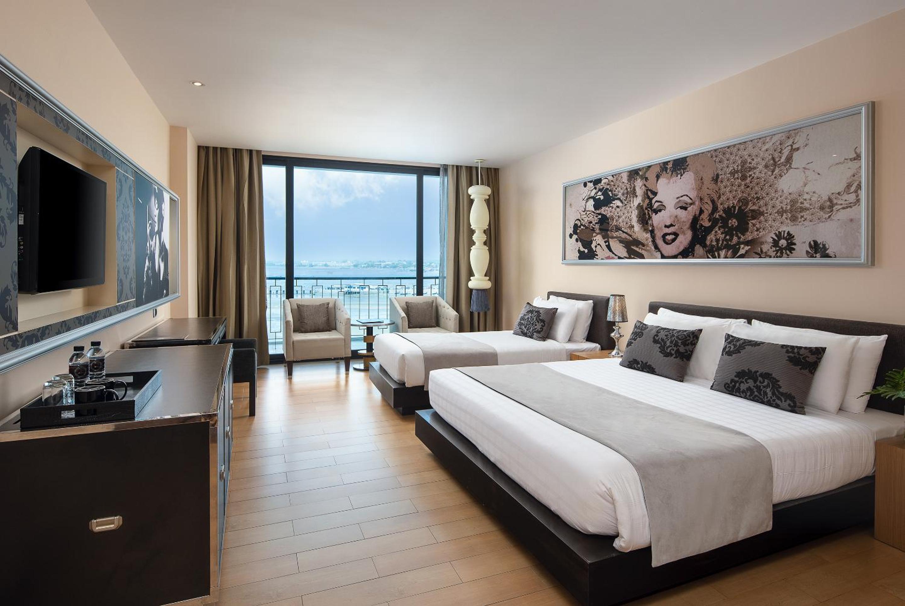 Superior Twin Room with Sea View