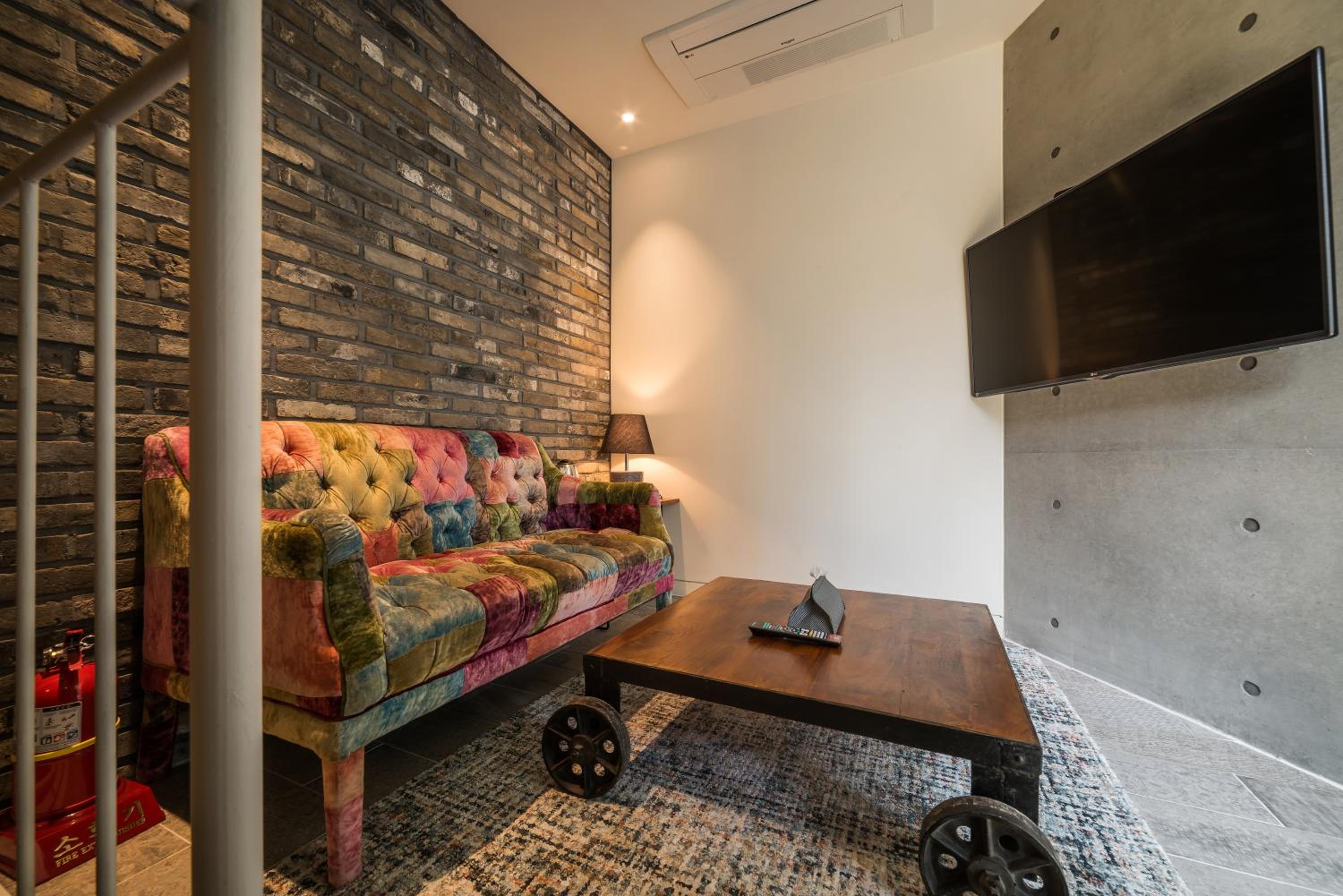 Double Room with Terrace - Photo 7