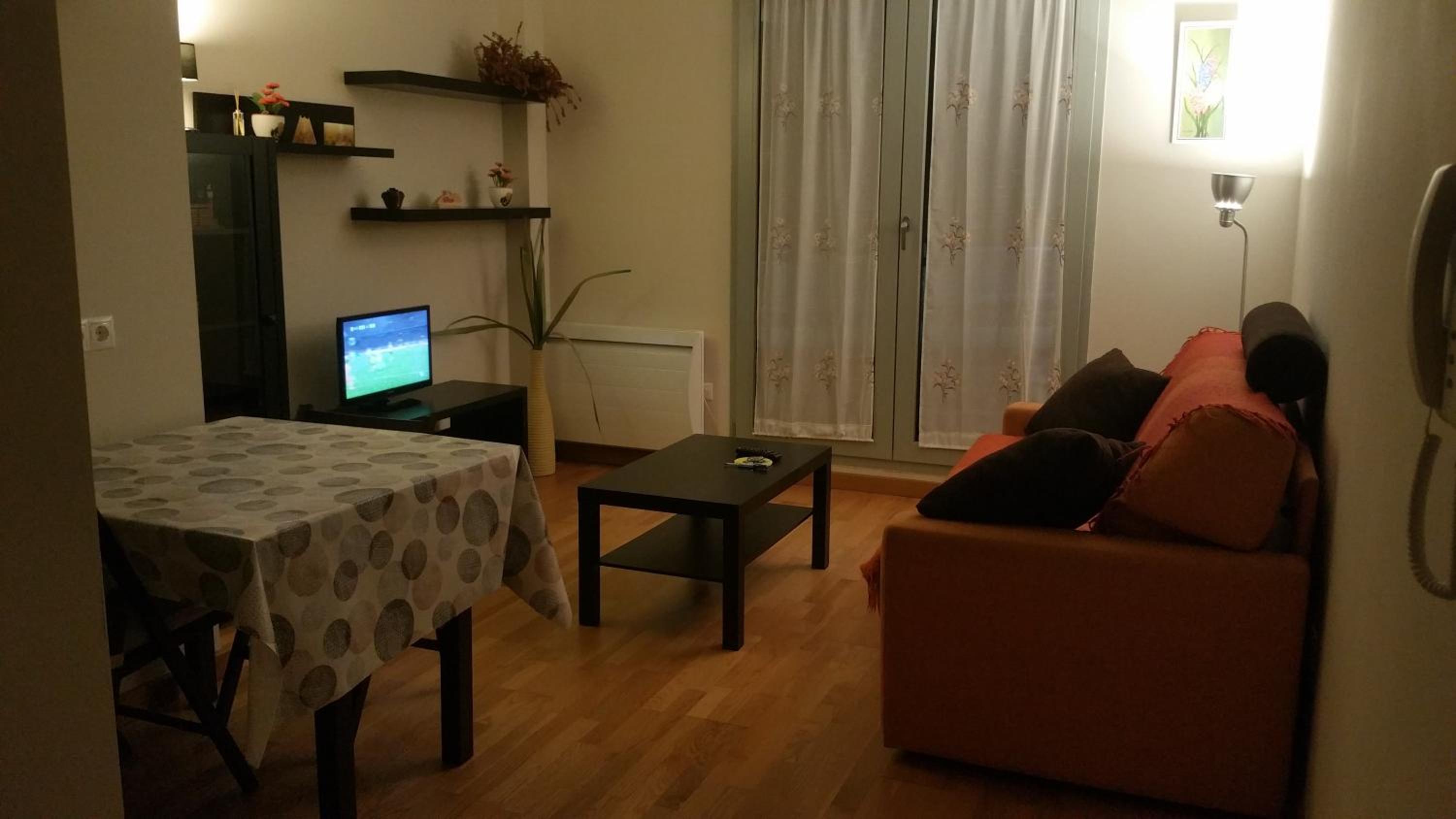 Apartment photo 3