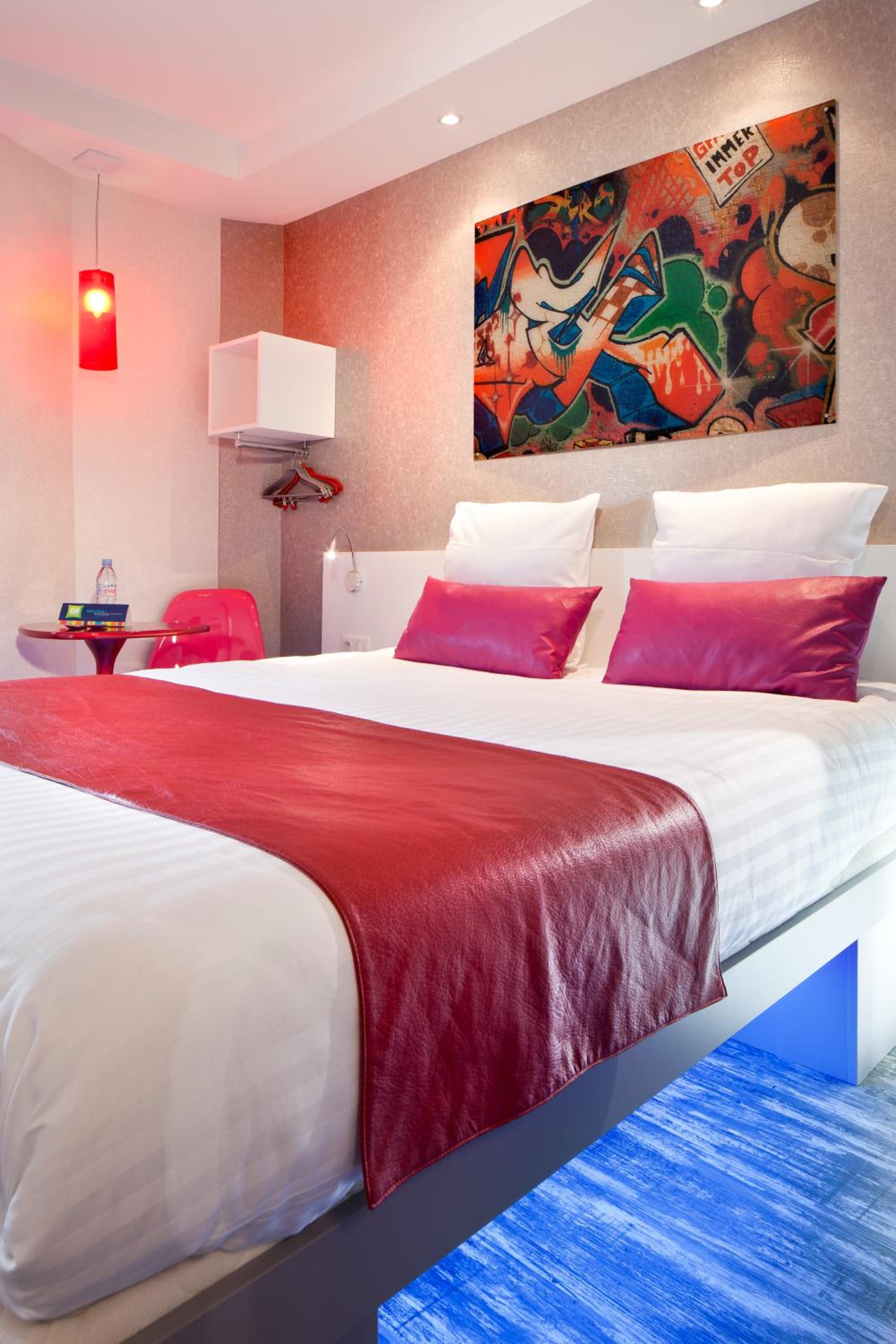 Standard Double Room - Photo 4