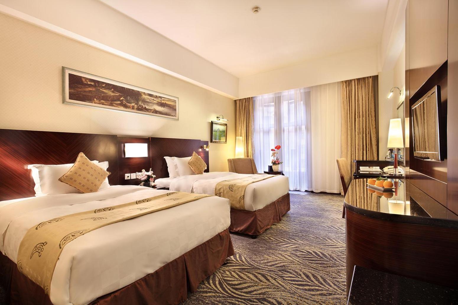 Standard Twin Room - Photo 1