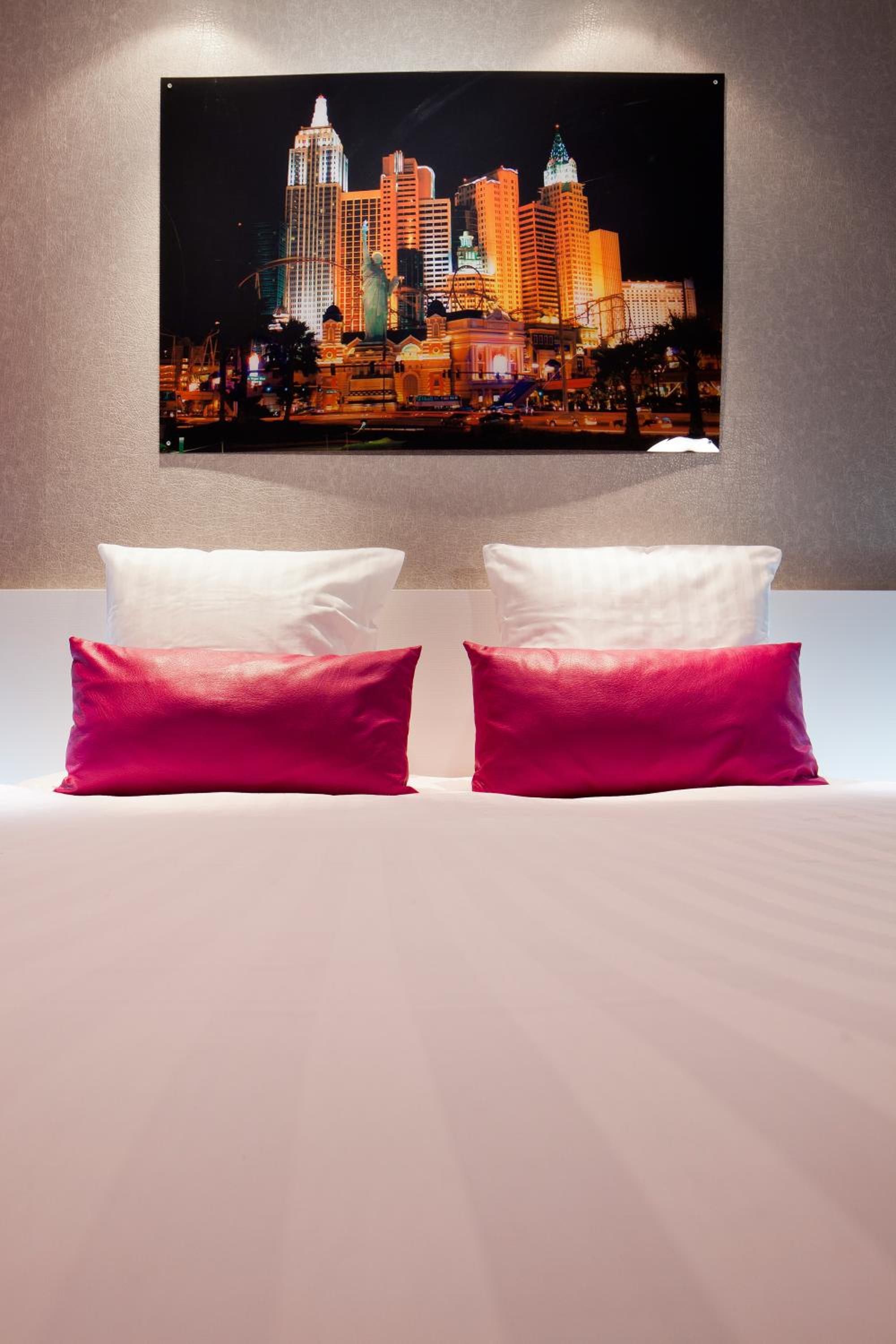 Standard Double Room - Photo 20