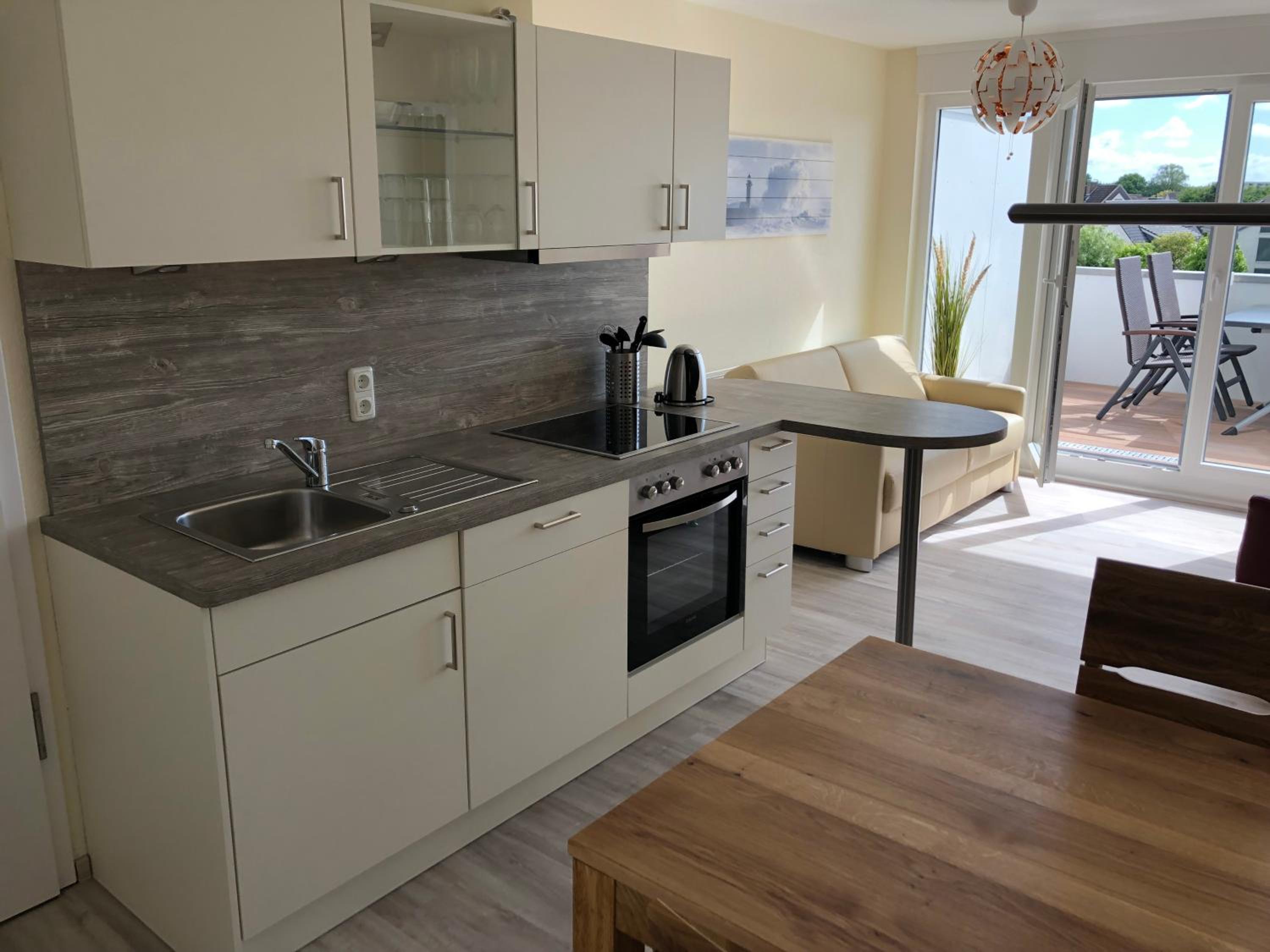 Apartment with Terrace photo 3