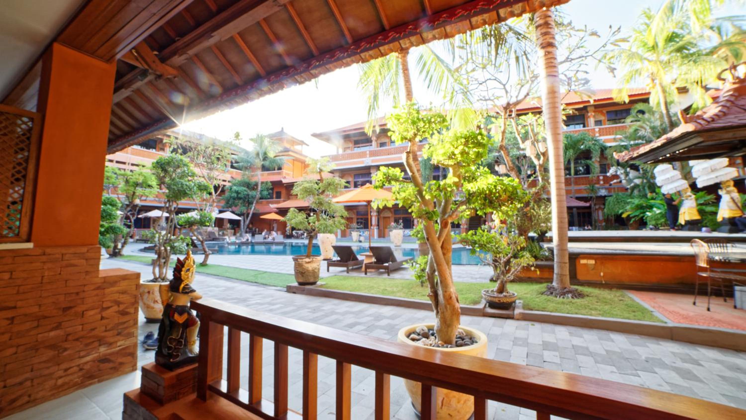 Deluxe Double or Twin Room with Pool Terrace - Photo 10