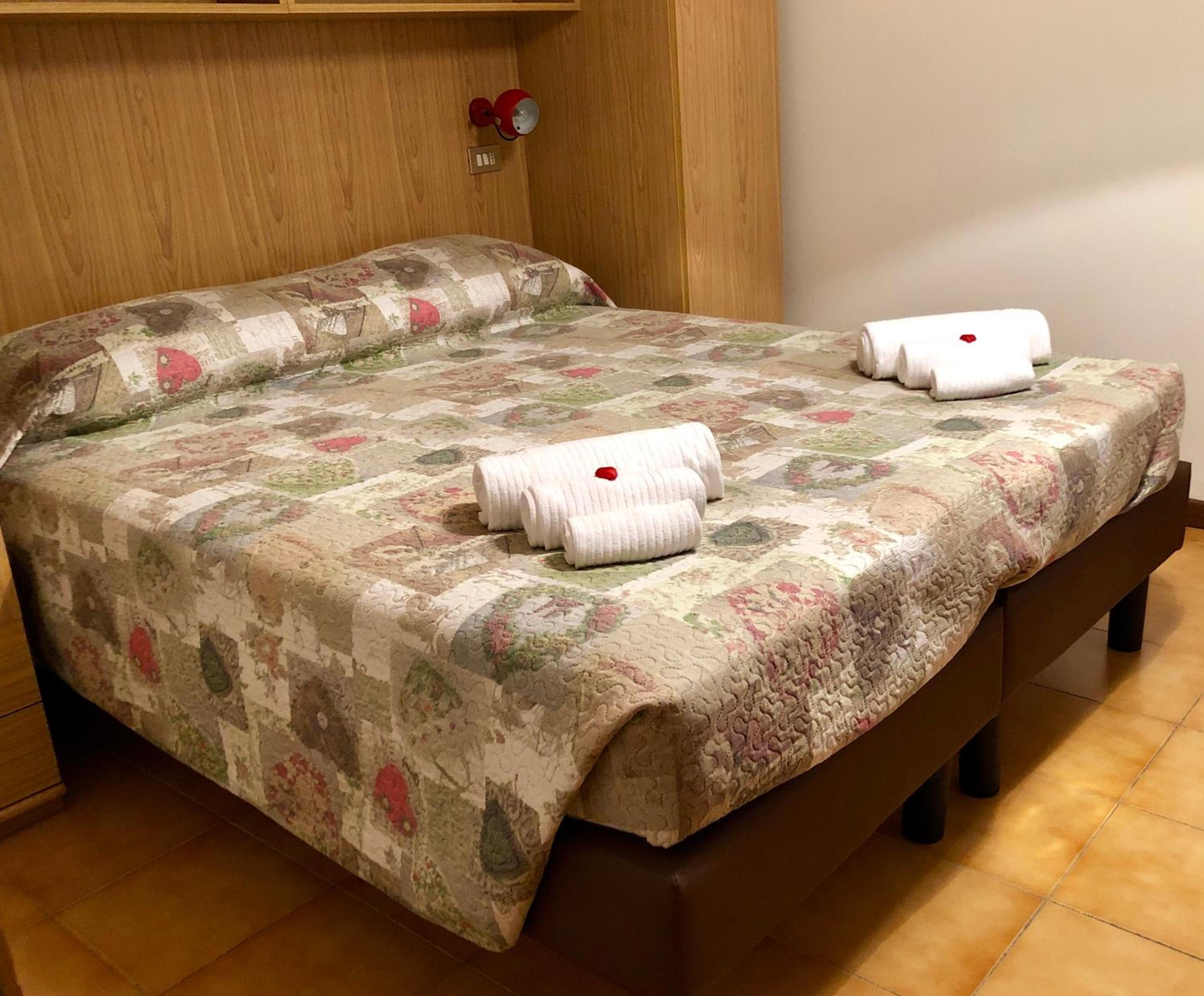 Economy Double or Twin Room photo 1
