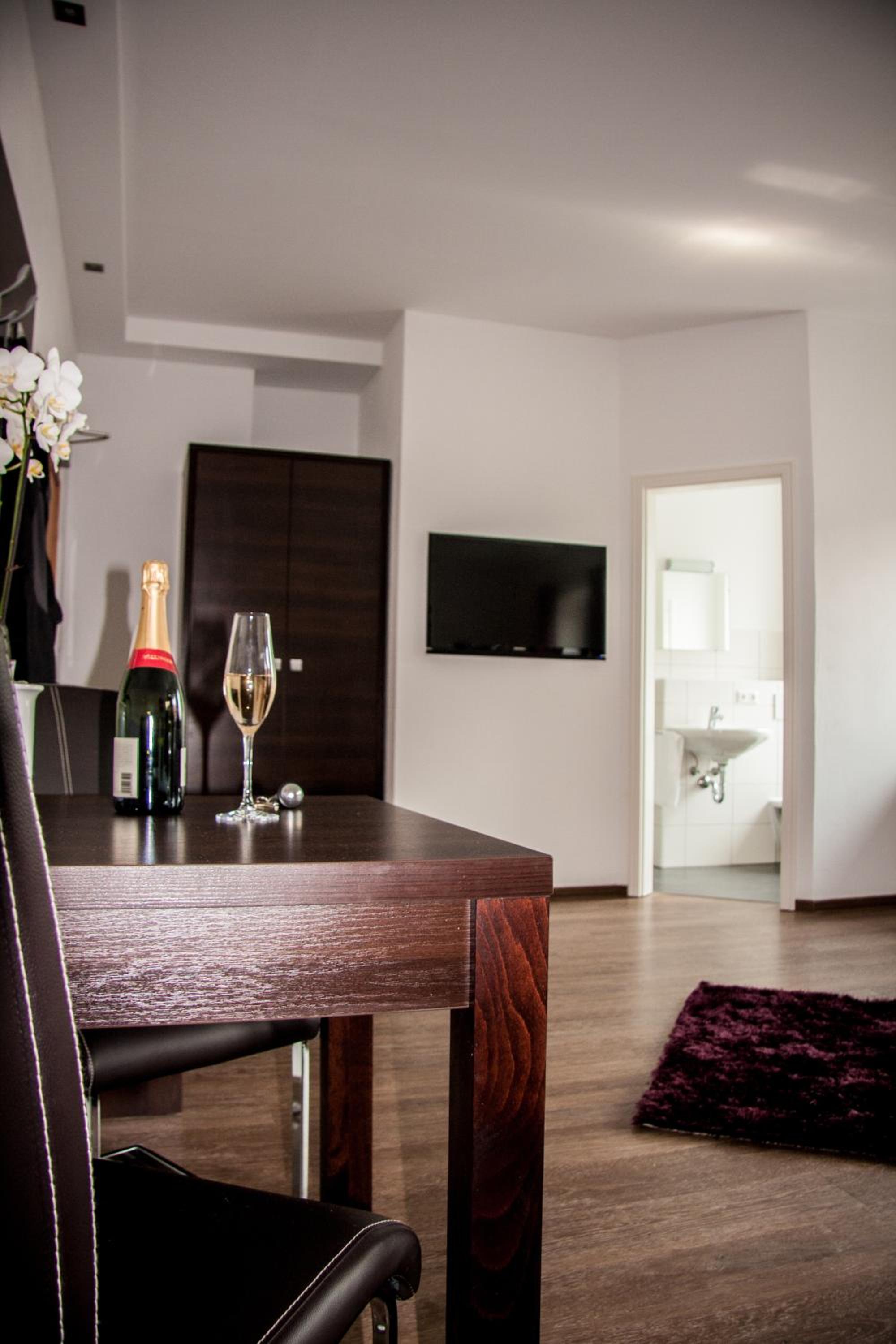 Komfort Studio / Doppelzimmer photo 3