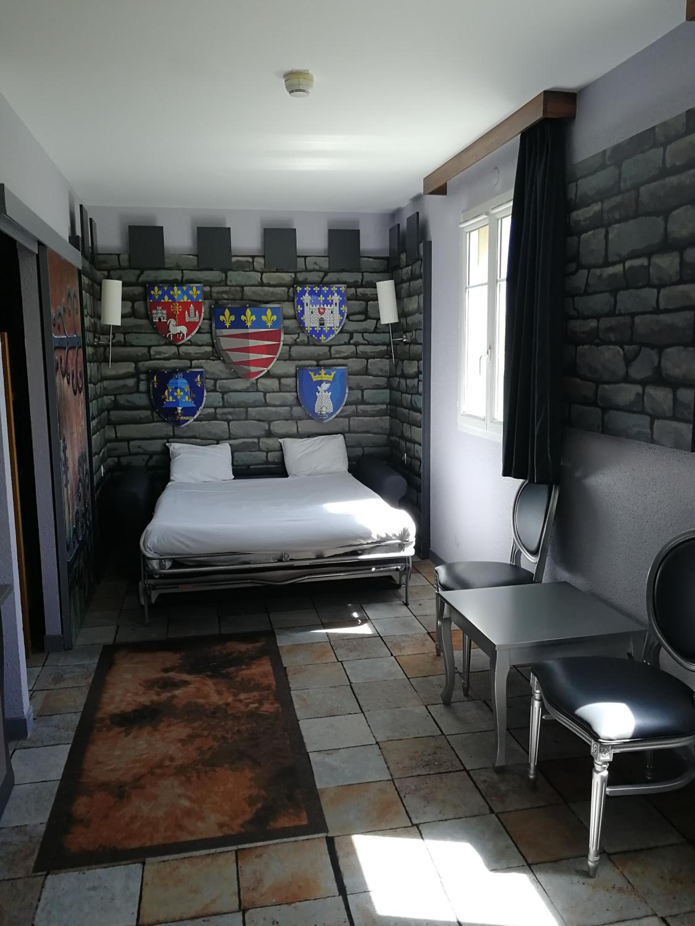 Knight Suite  photo 3