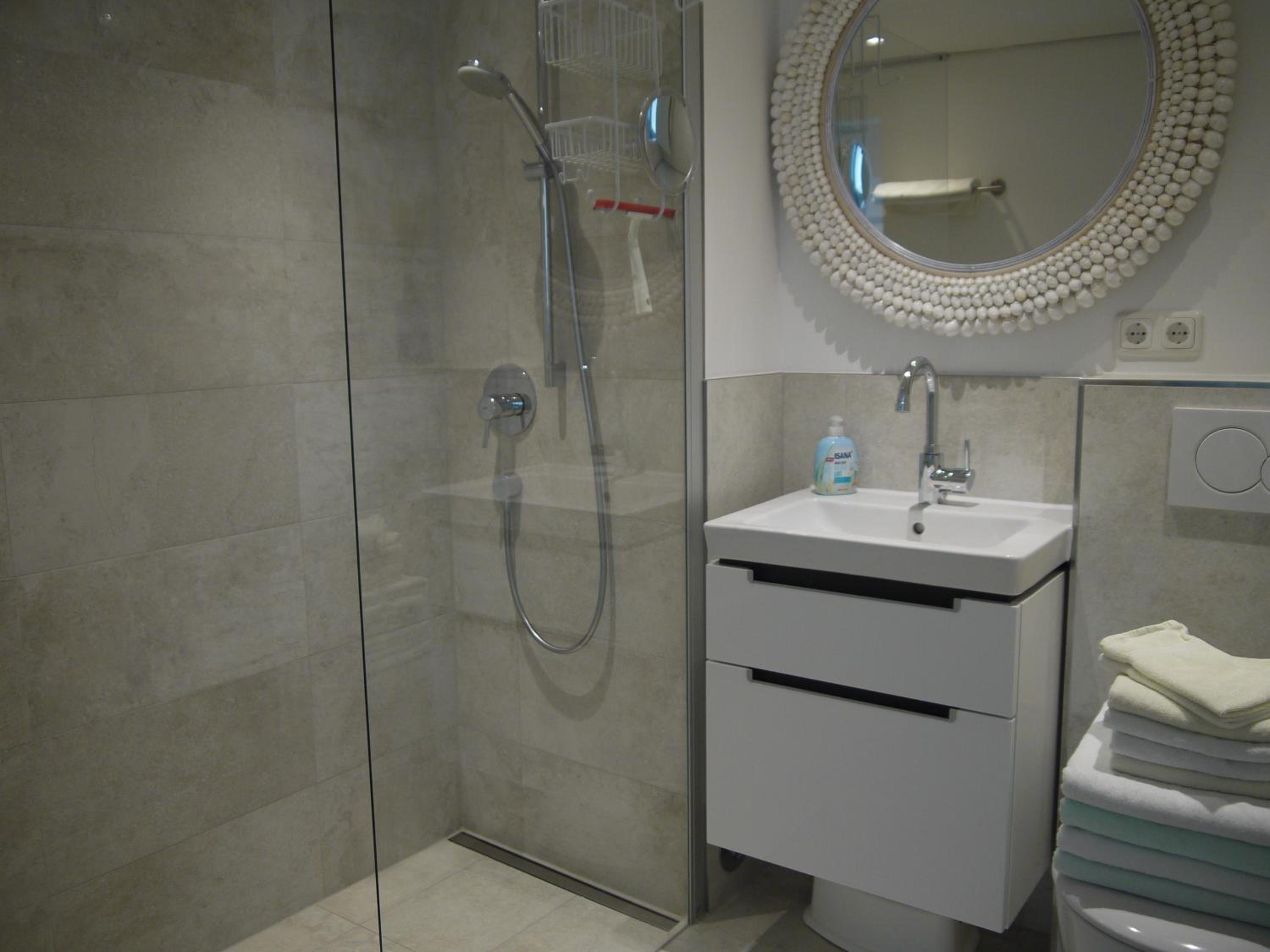 Apartment - Photo 13