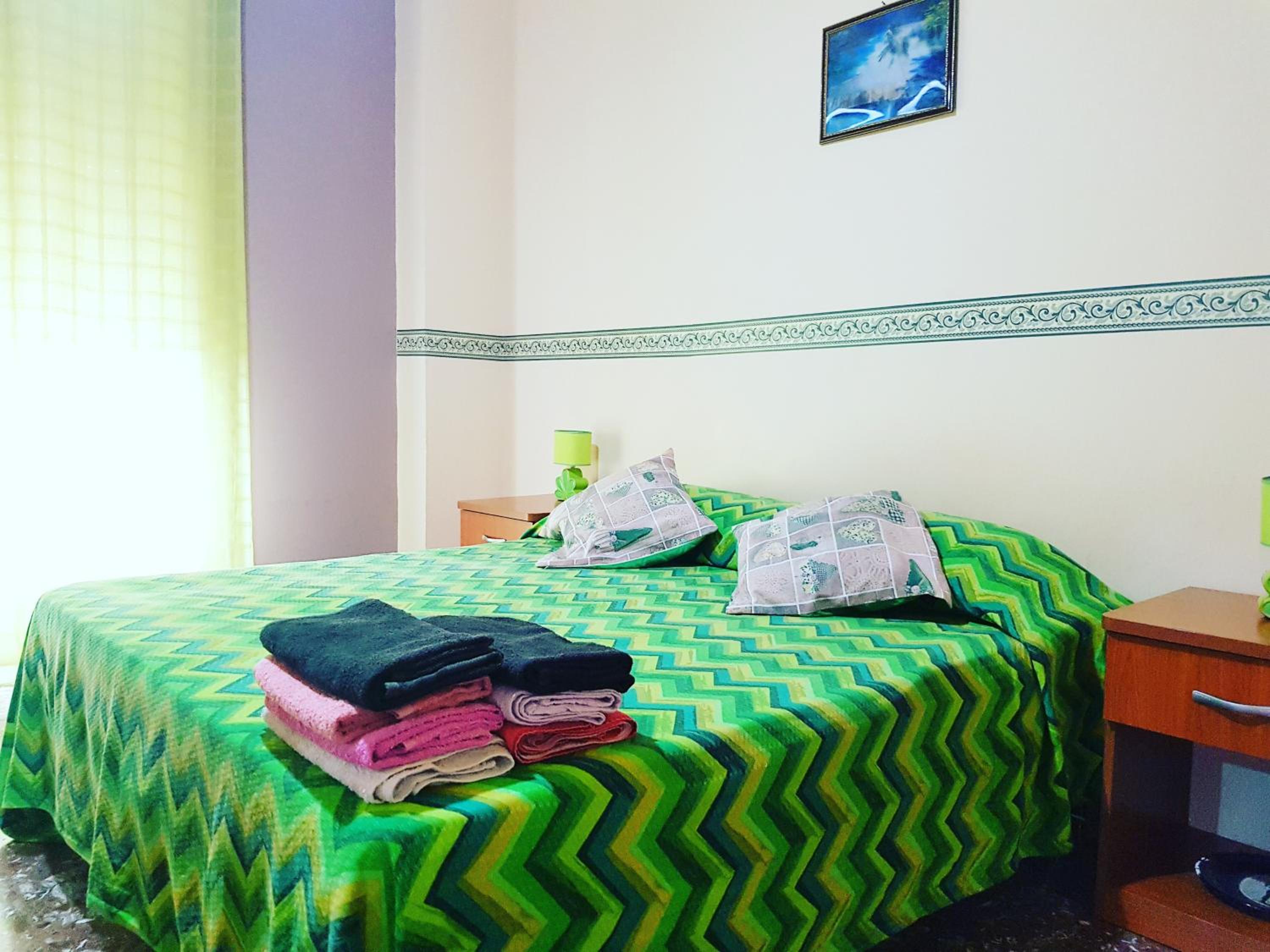 King Room with Balcony - Photo 2