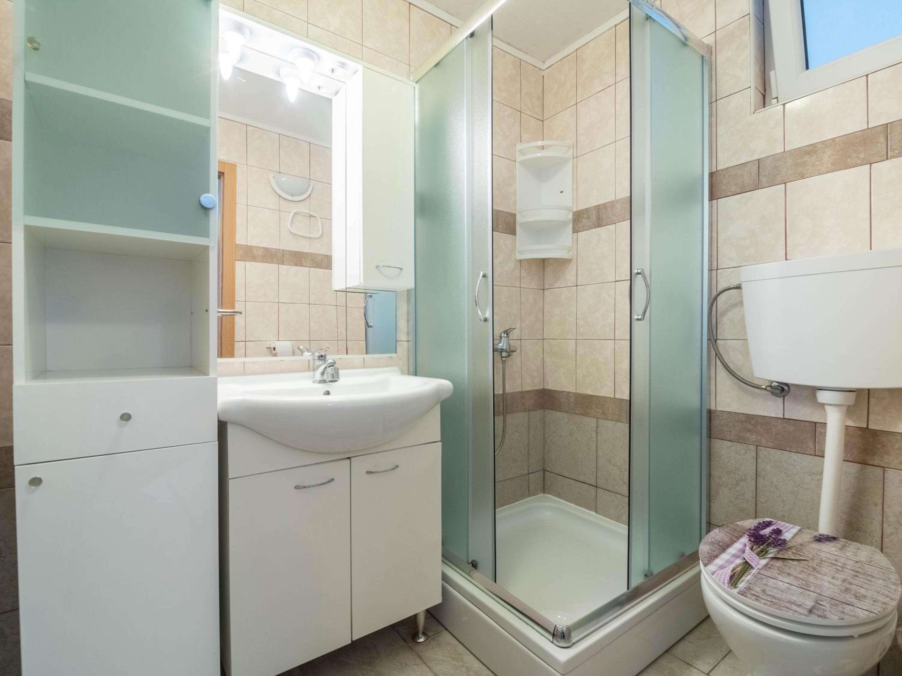 One-Bedroom Apartment with Balcony - Photo 12