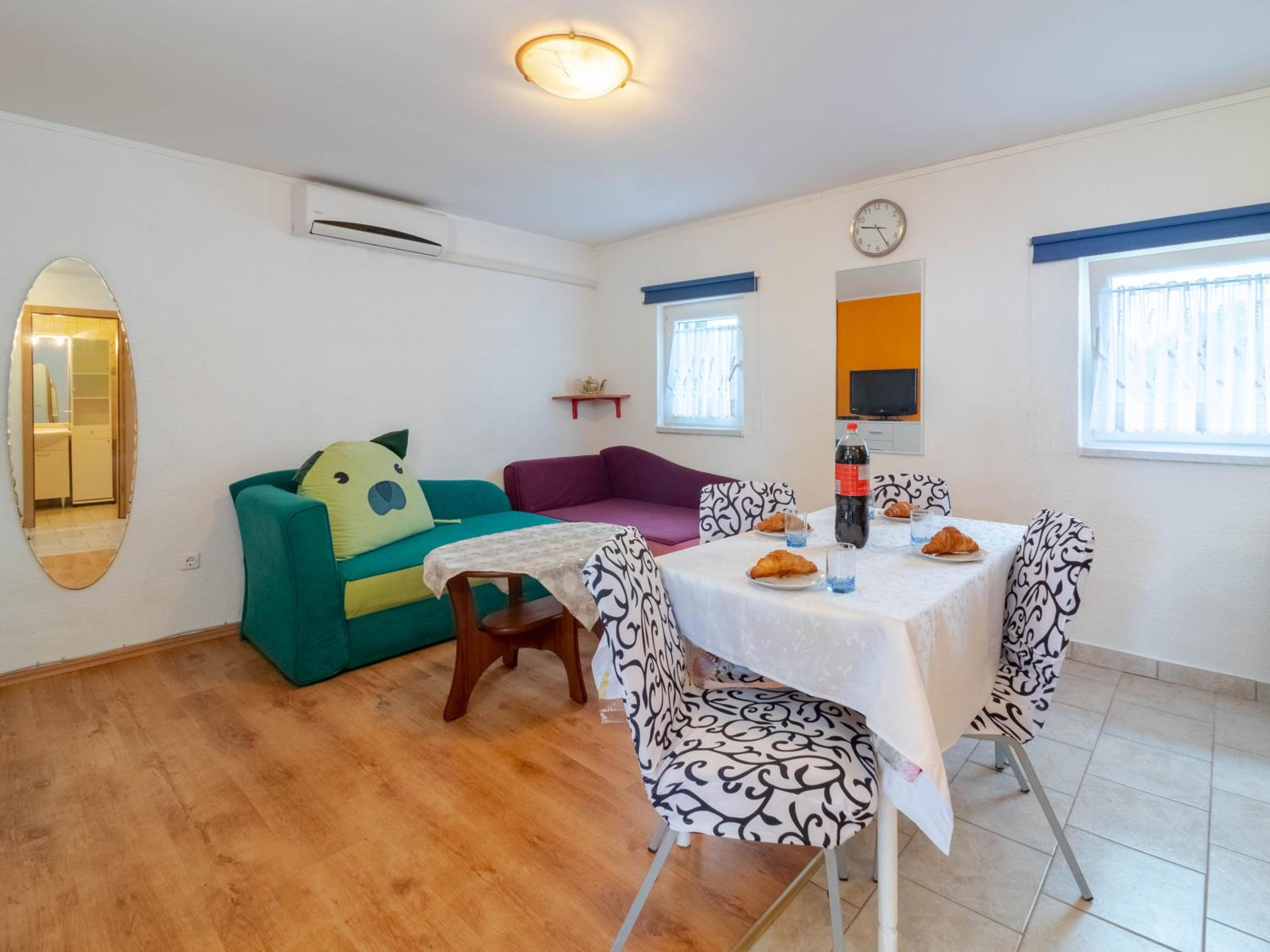 One-Bedroom Apartment with Balcony - Photo 13