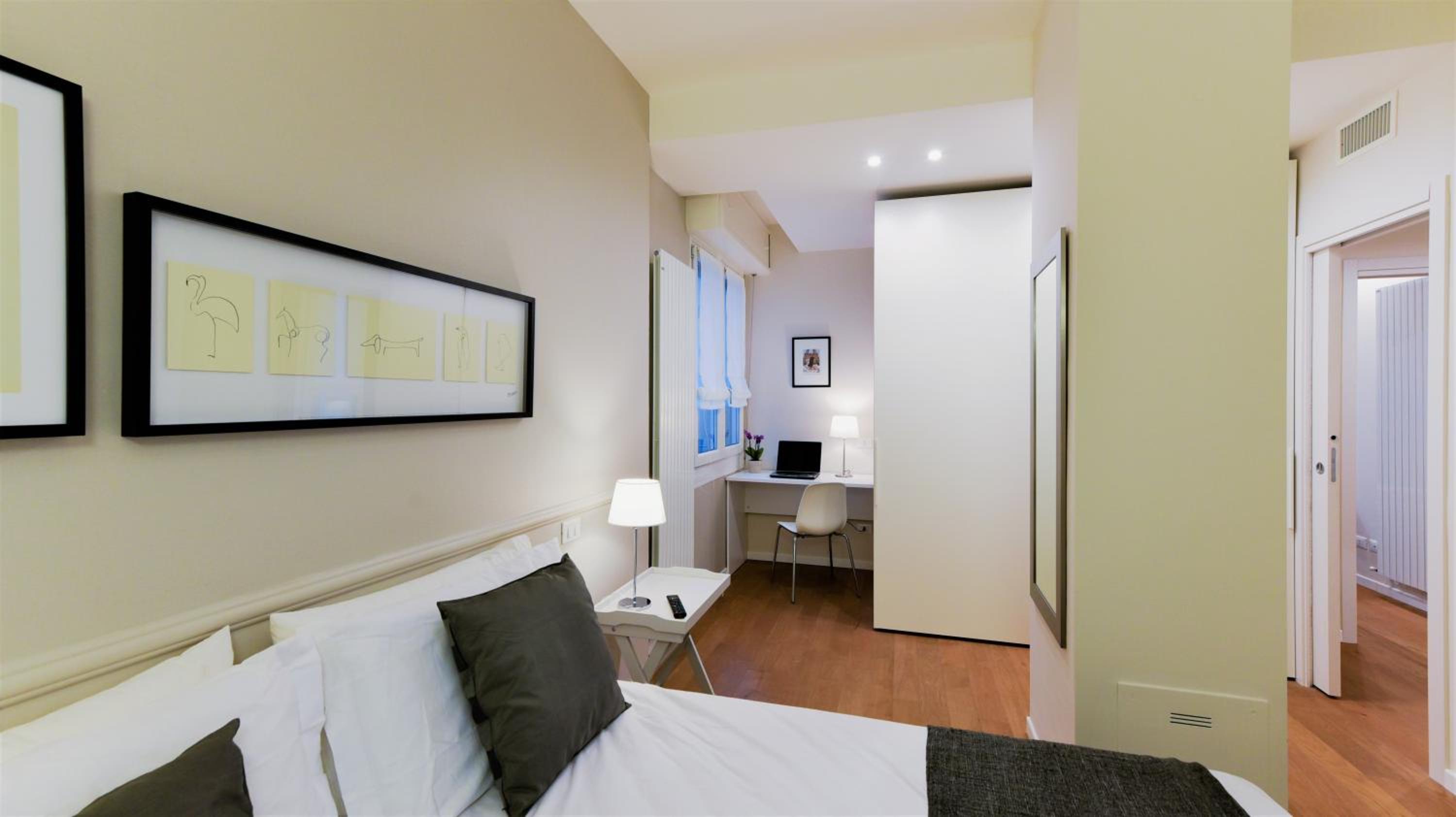 One-Bedroom Apartment