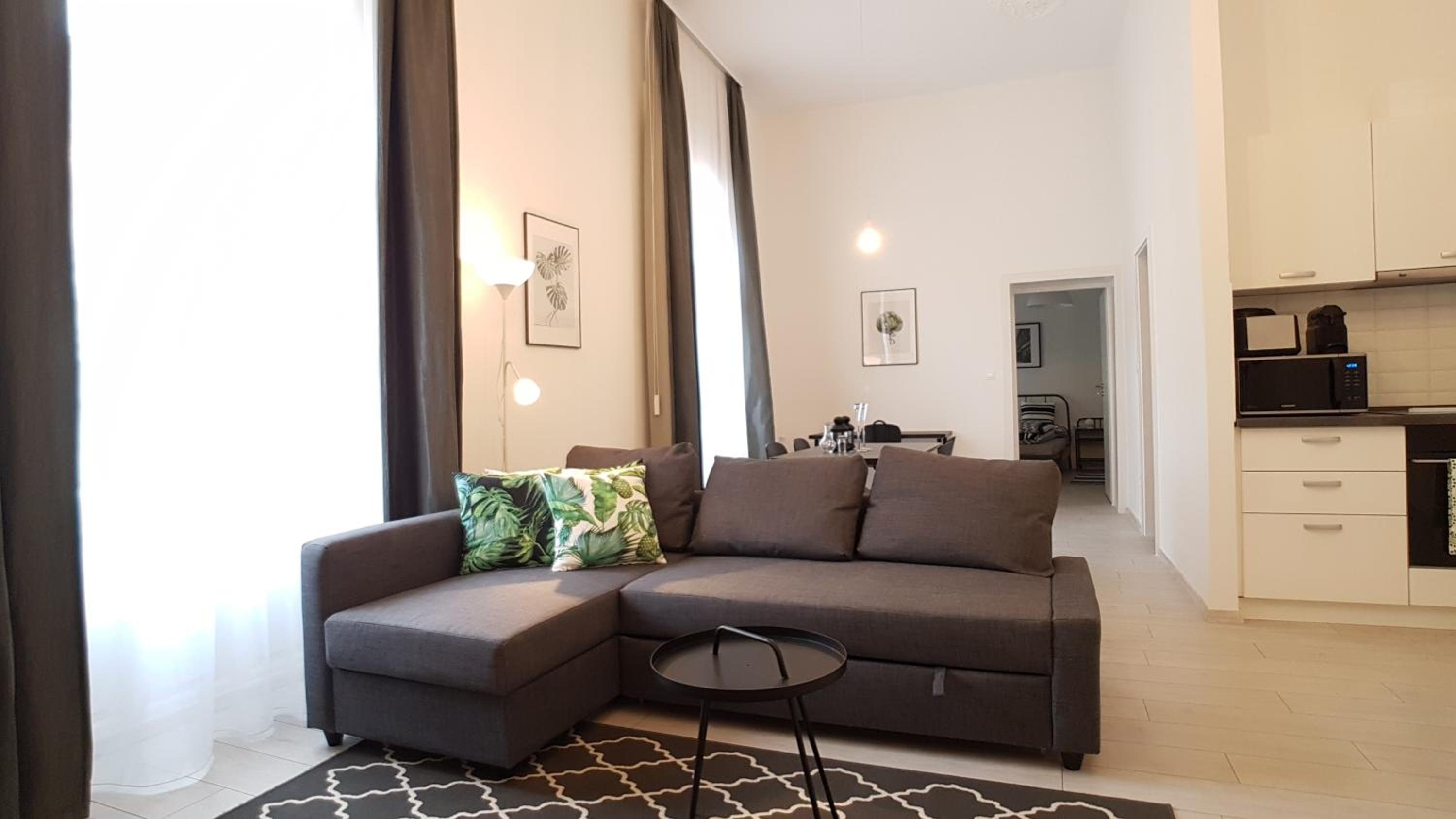 Apartment photo 3